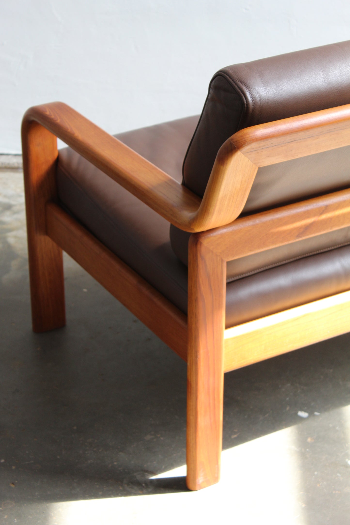 Mid century 2-zits bank L. Olsen & Søn Møbelfabrik