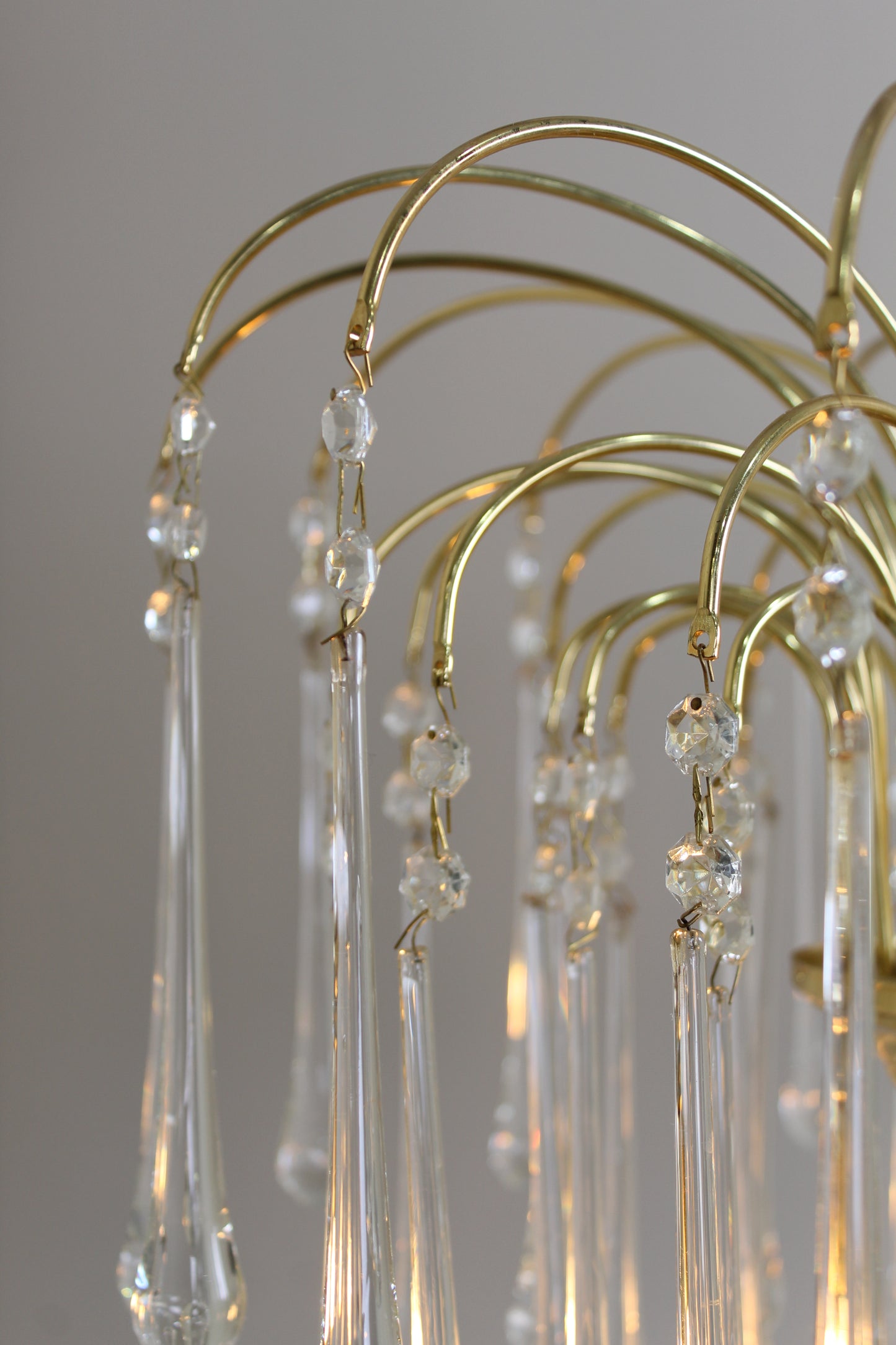 Vintage teardrop lamp transparant