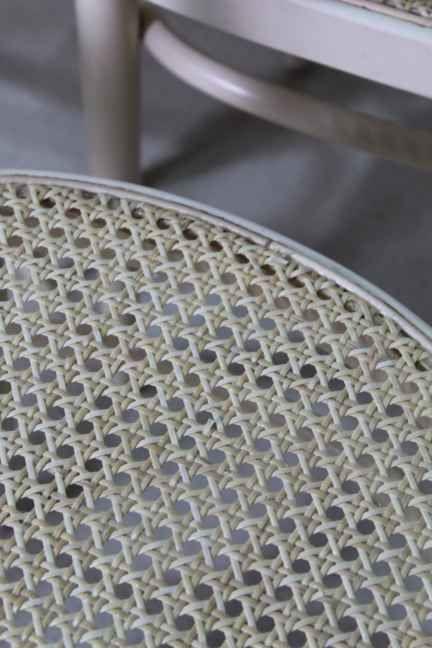 8x vintage design Thonet stoelen webbing