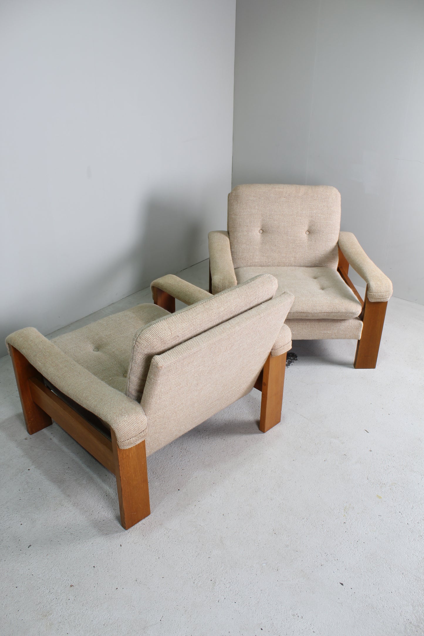 Vintage armchair, lounge chair, beige 1970s