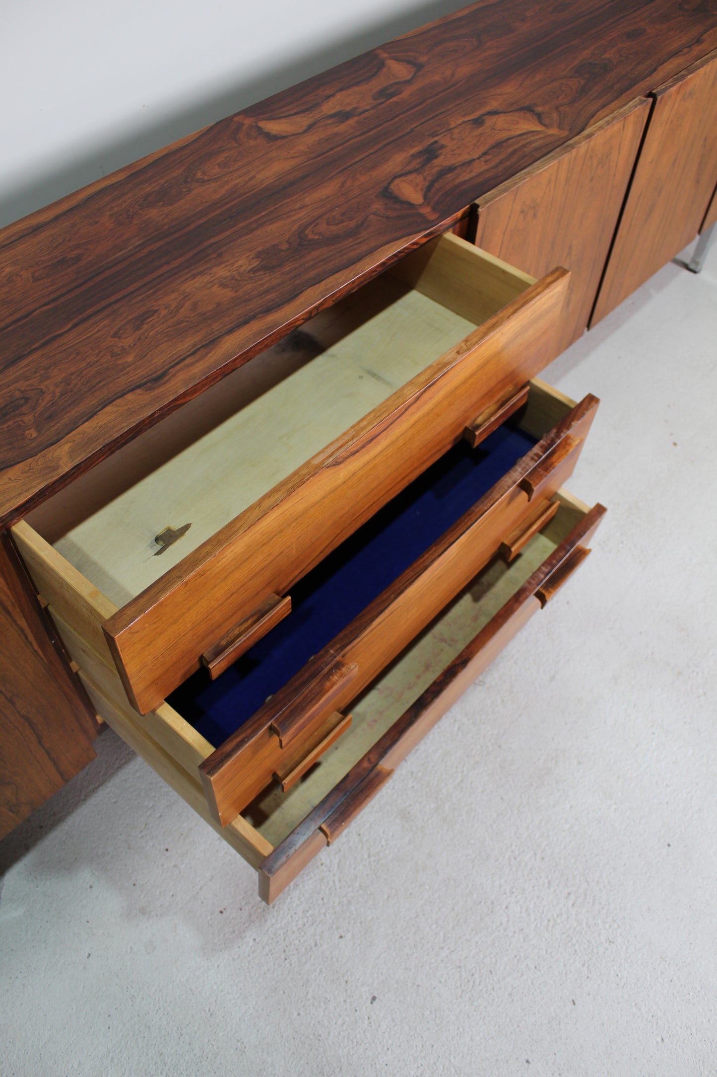 Mid century dressoir, sideboard palissander