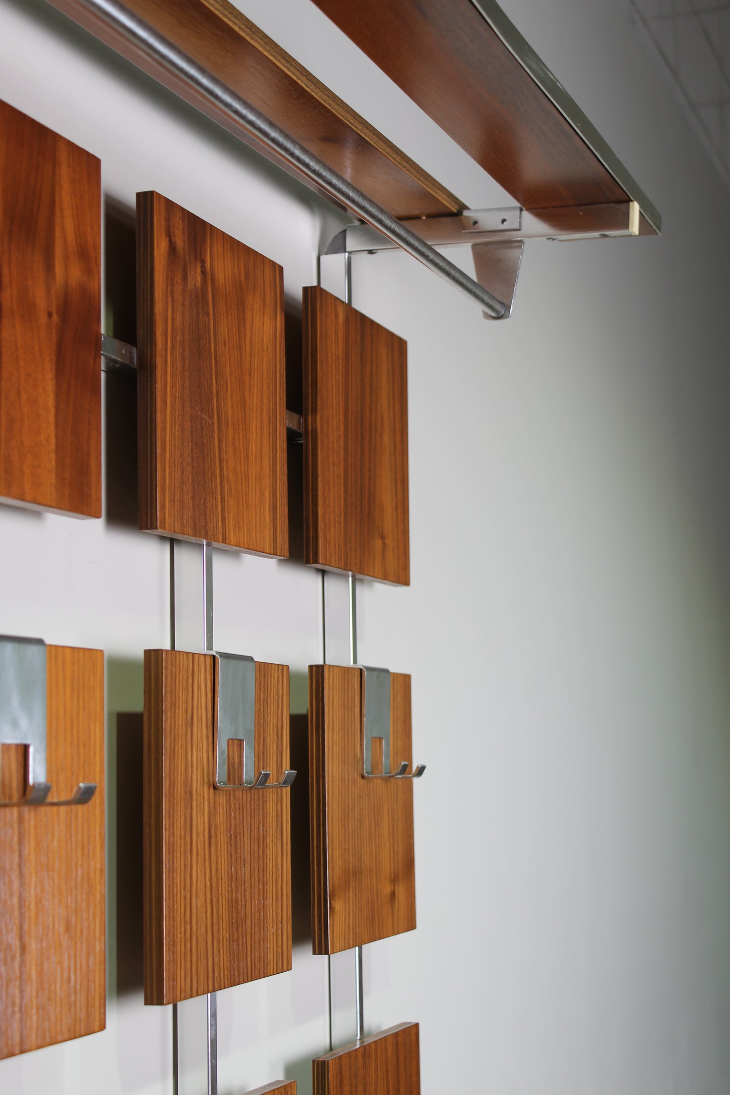 Mid-Century Garderobe, Garderobe aus den 60er Jahren