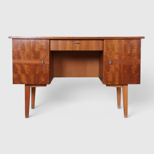 Vintage desk 1960s | 01332