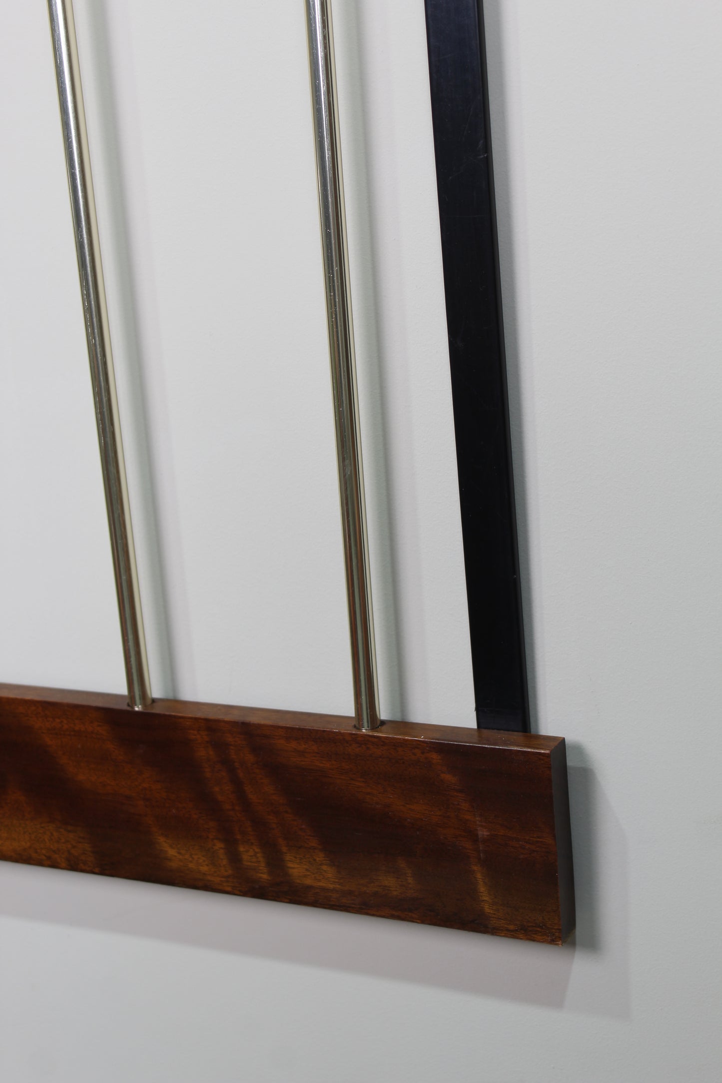 Garderobe aus der Mitte des Jahrhunderts, Kleiderständer