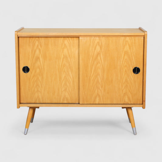 Vintage kastje schuifdeuren