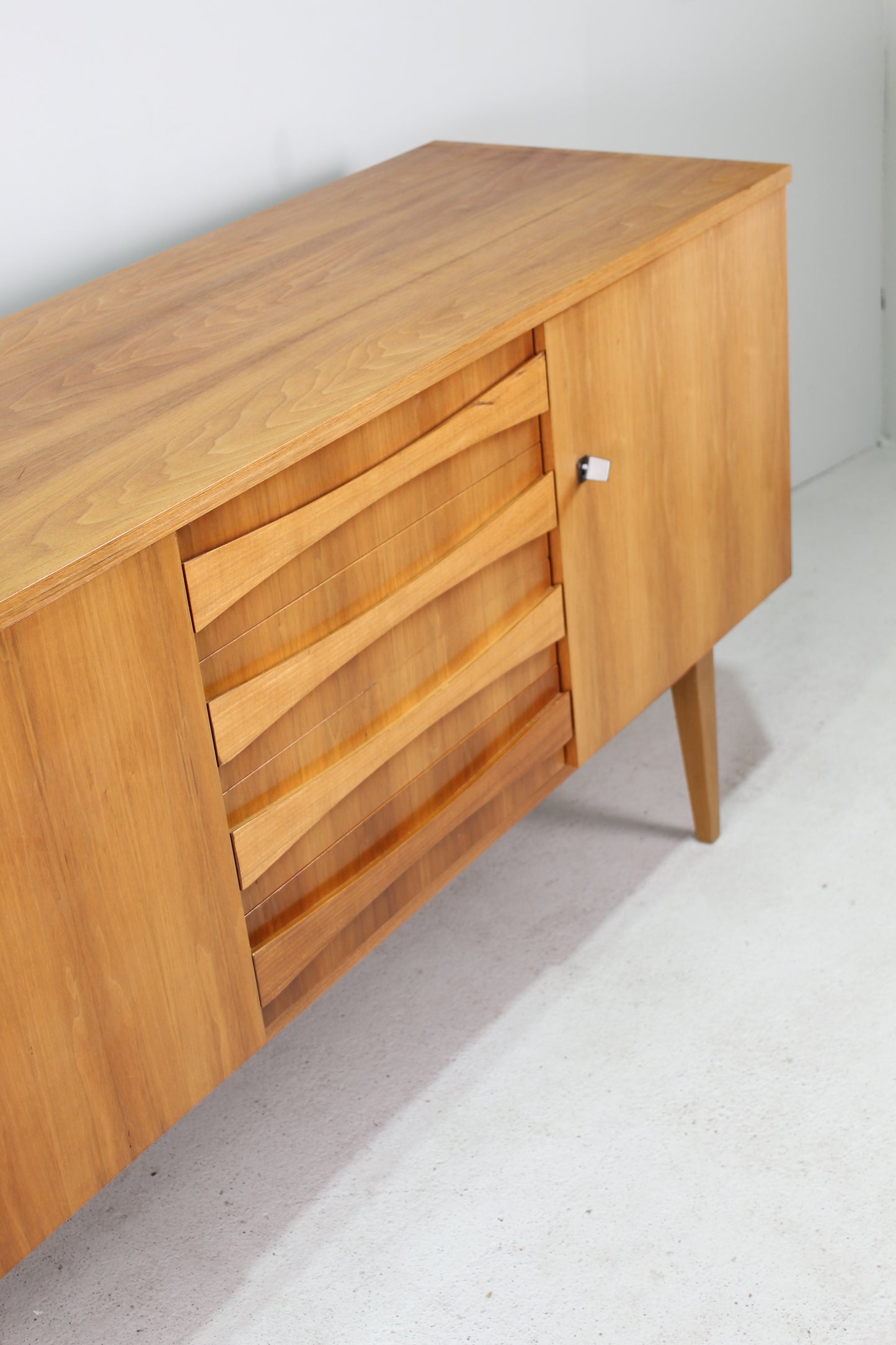 Vintage sideboard, dressoir jaren '60