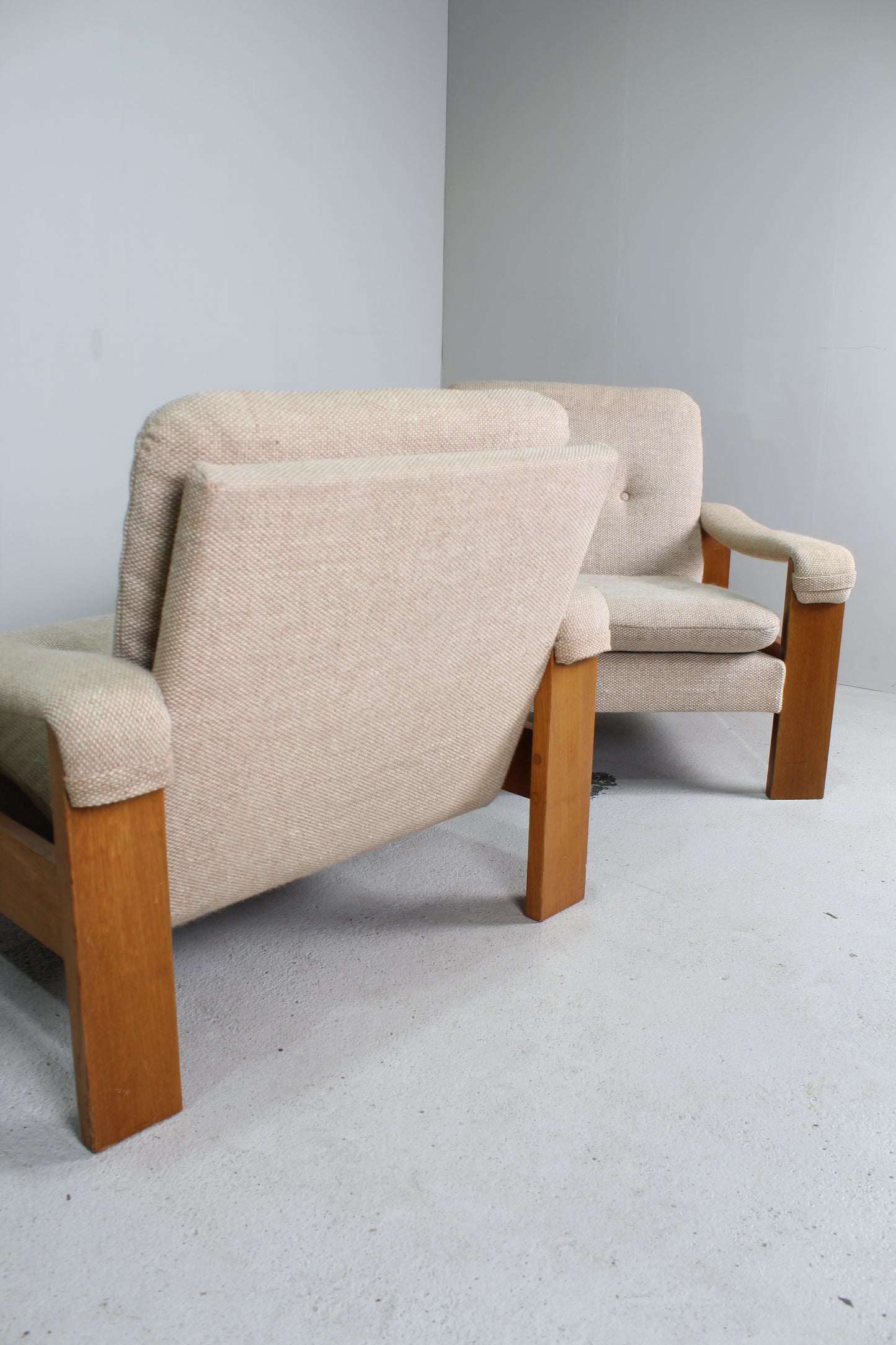 Vintage armchair, lounge chair, beige 1970s