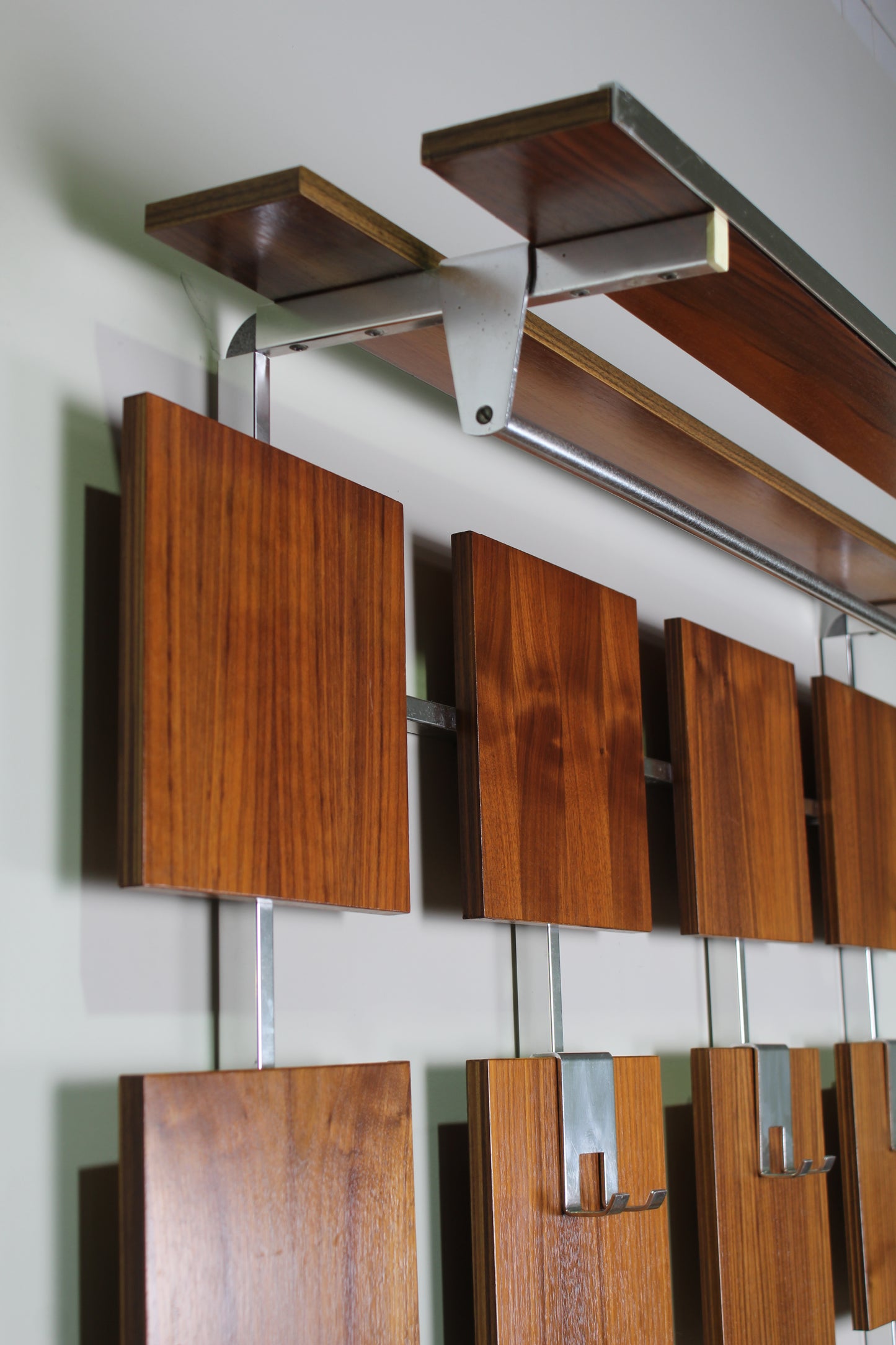 Mid-Century Garderobe, Garderobe aus den 60er Jahren