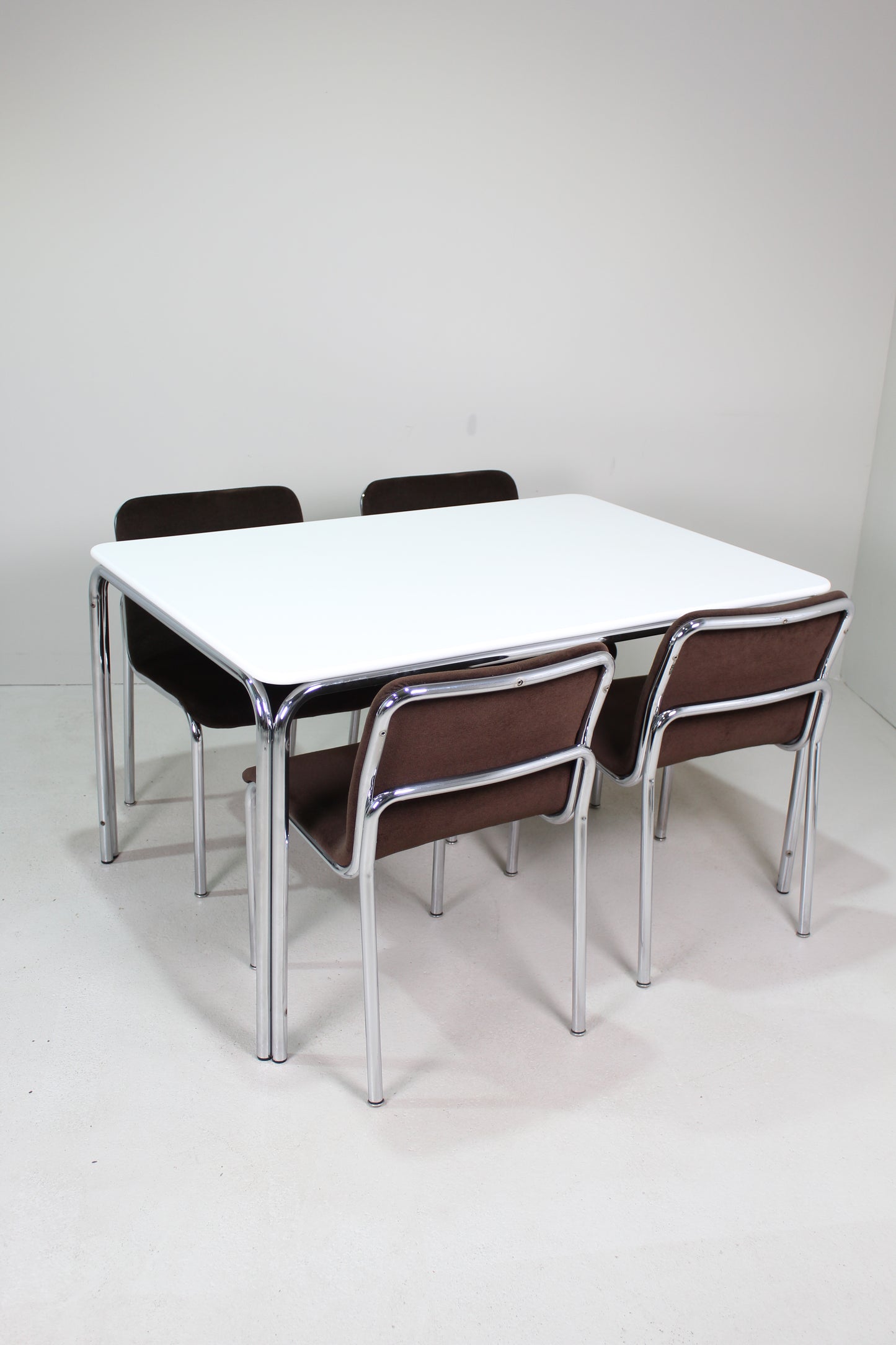 Vintage design eetkamerset, tafel en stoelen TECTA jaren '70