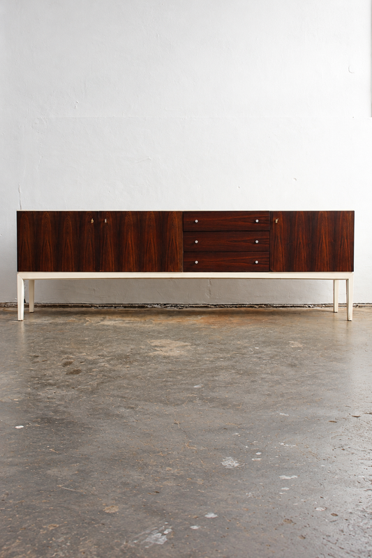 Jaren '70 palissander sideboard