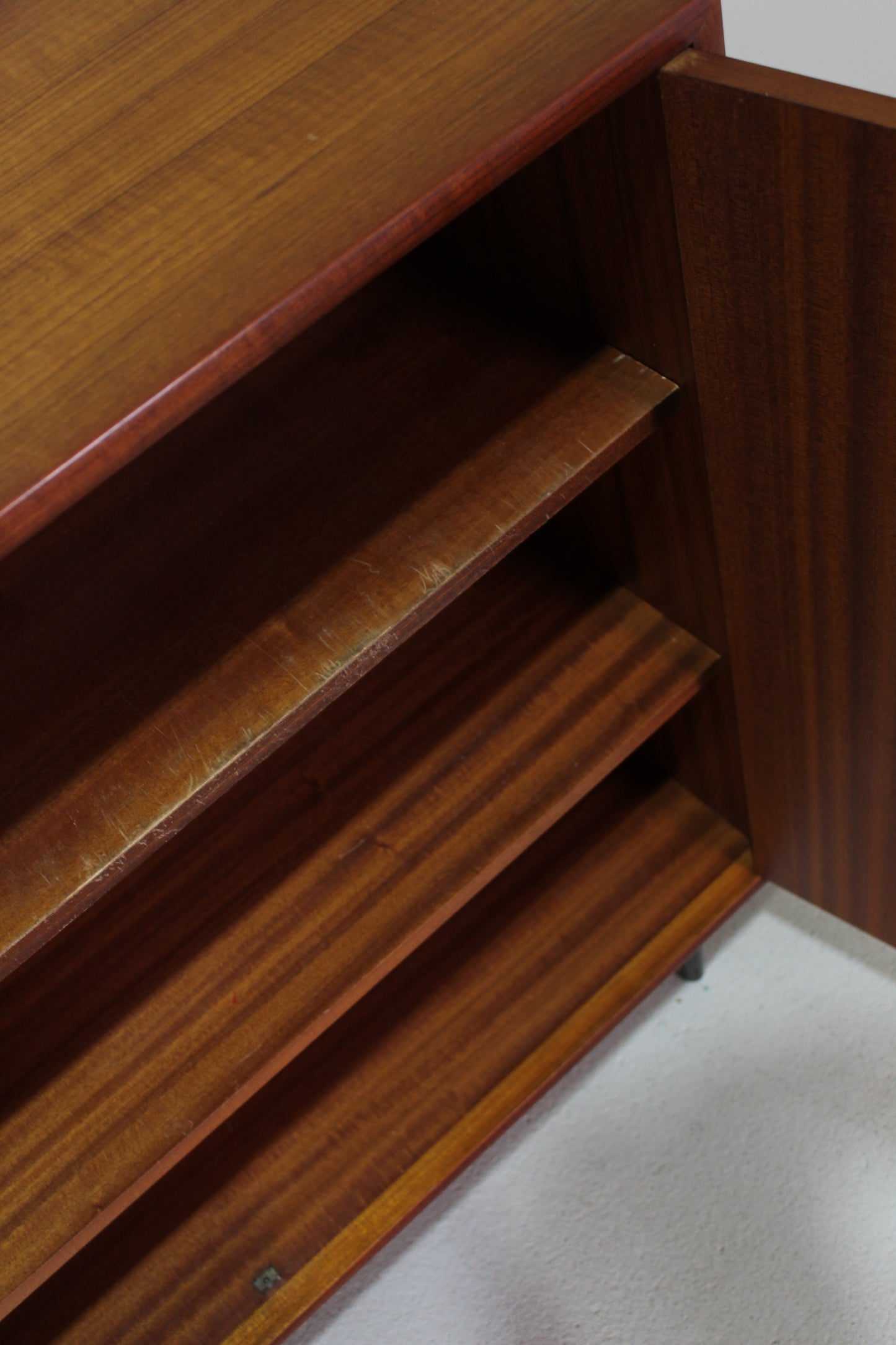 Vintage kast, highboard, spelletjeskast - jaren '60, teak