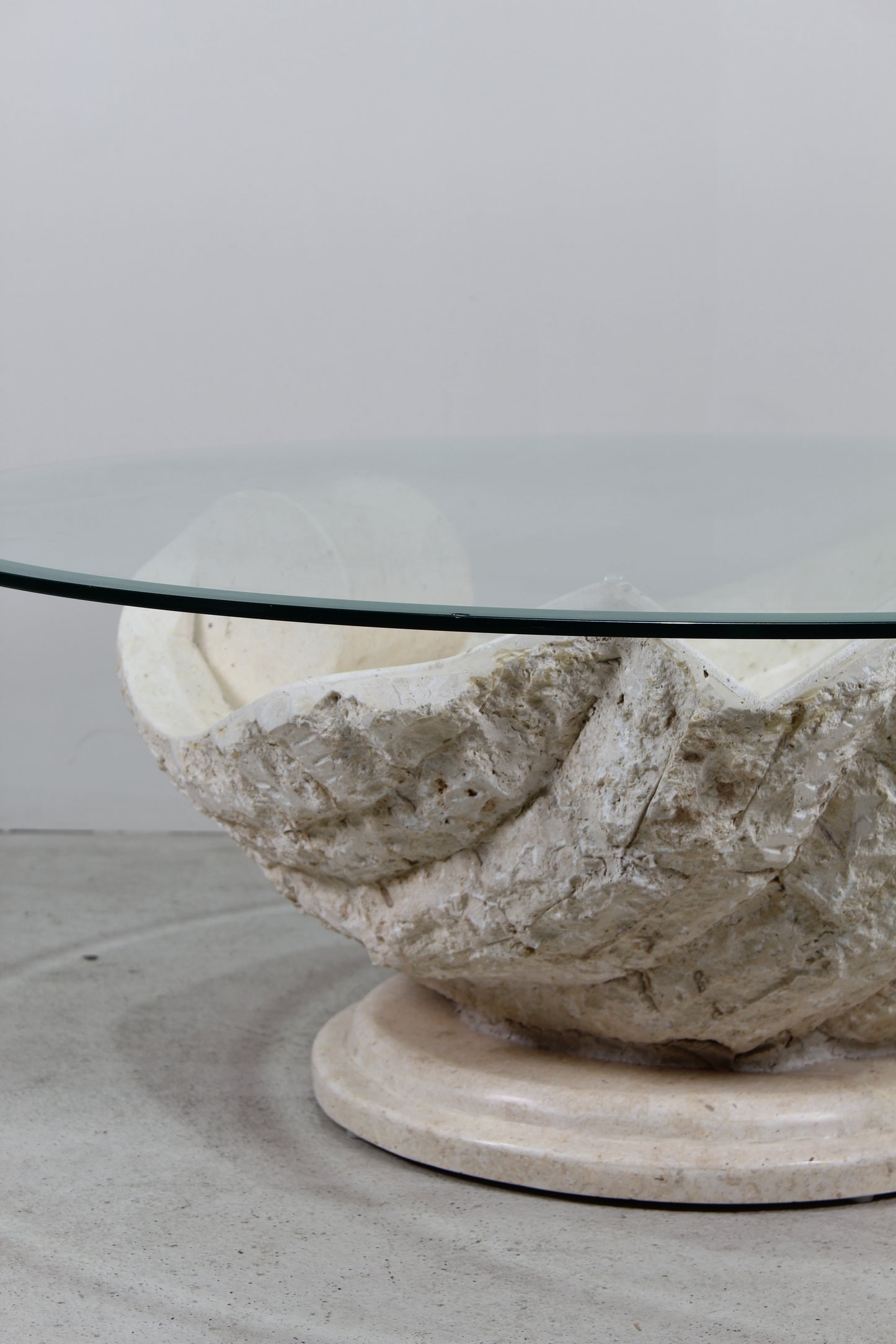 Vintage schelpsalontafel Magnussen Ponte