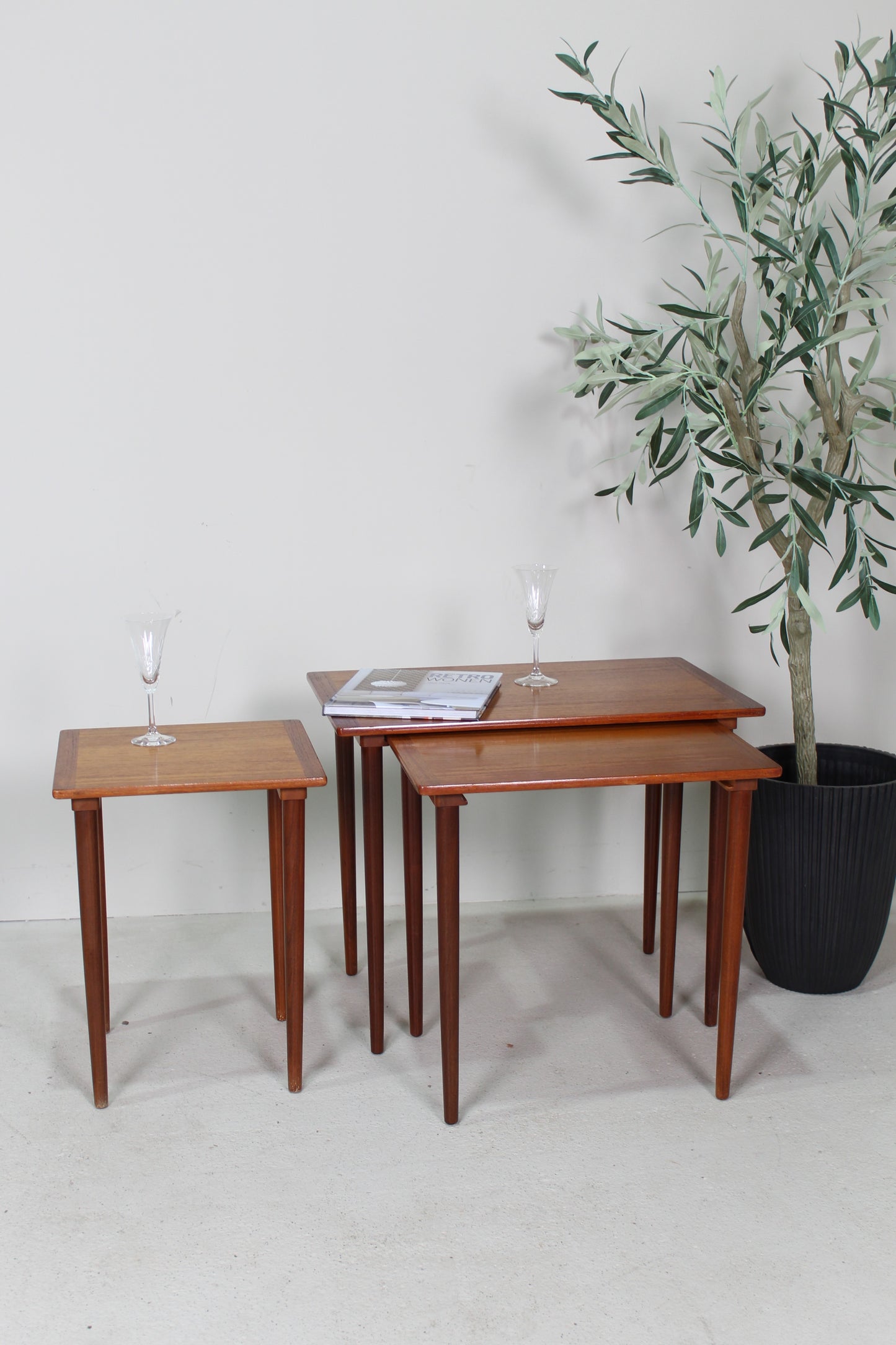 Vintage Deens Design mimiset bijzettafels