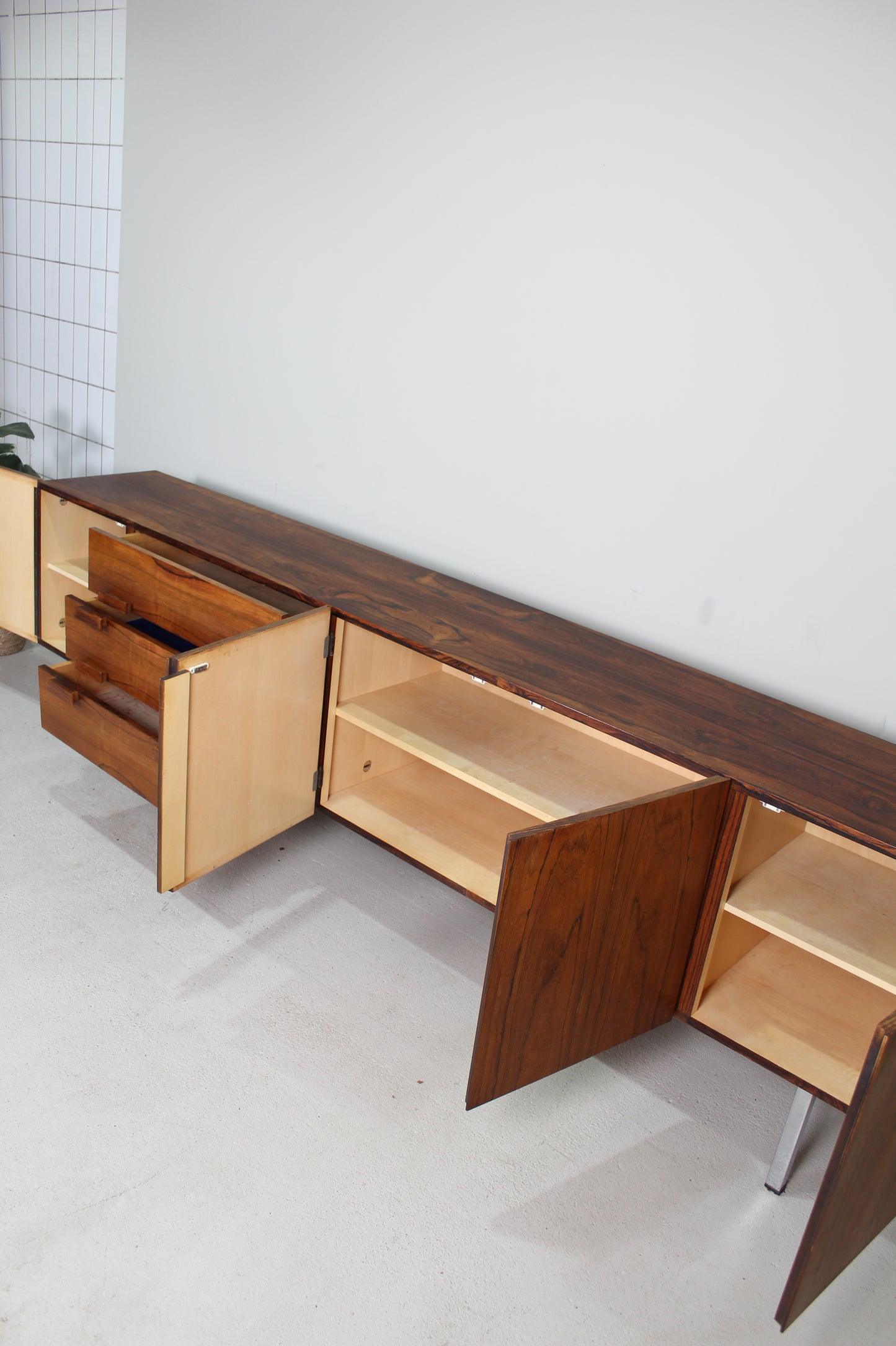 Mid century dressoir, sideboard palissander