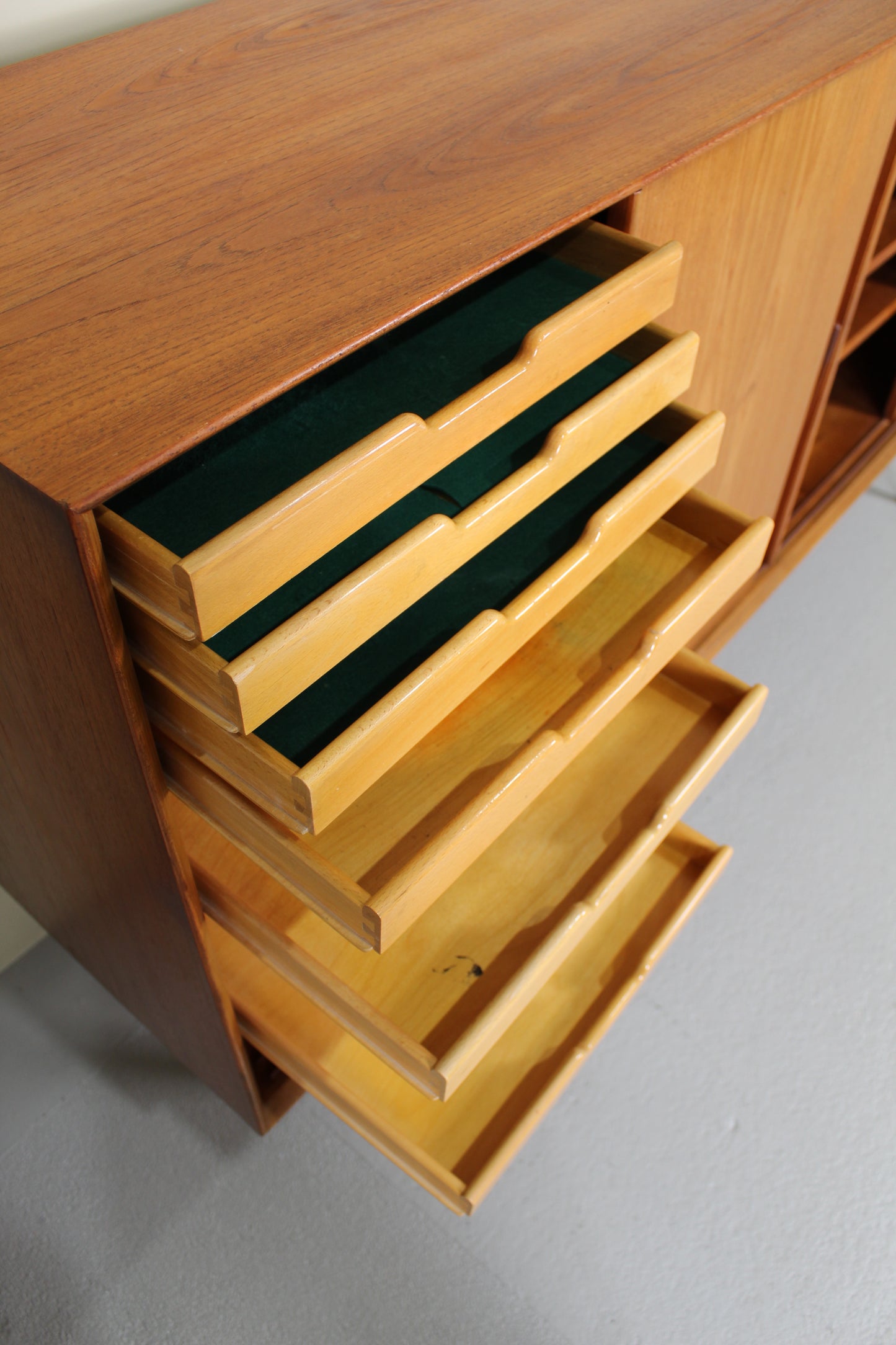 Vintage design kast, buffetkast, highboard - Gunni Omann