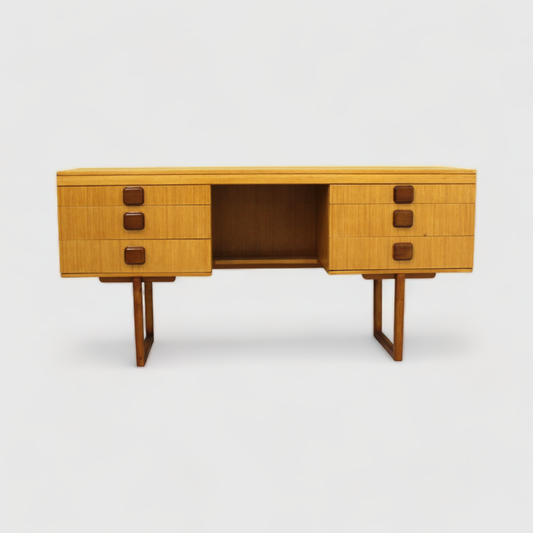 Vintage desk, sideboard - 60s | 00869