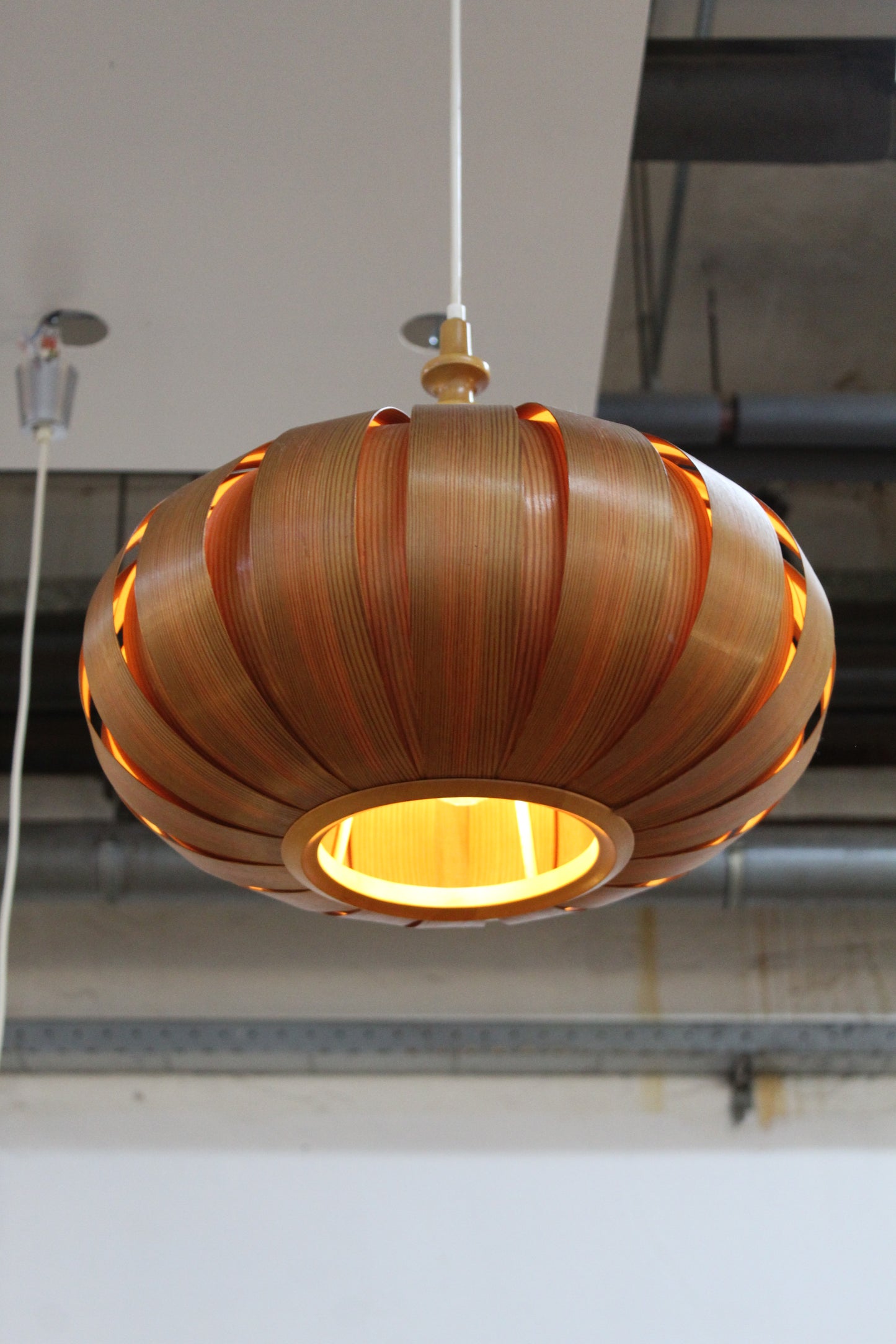 Mid century houten hanglamp