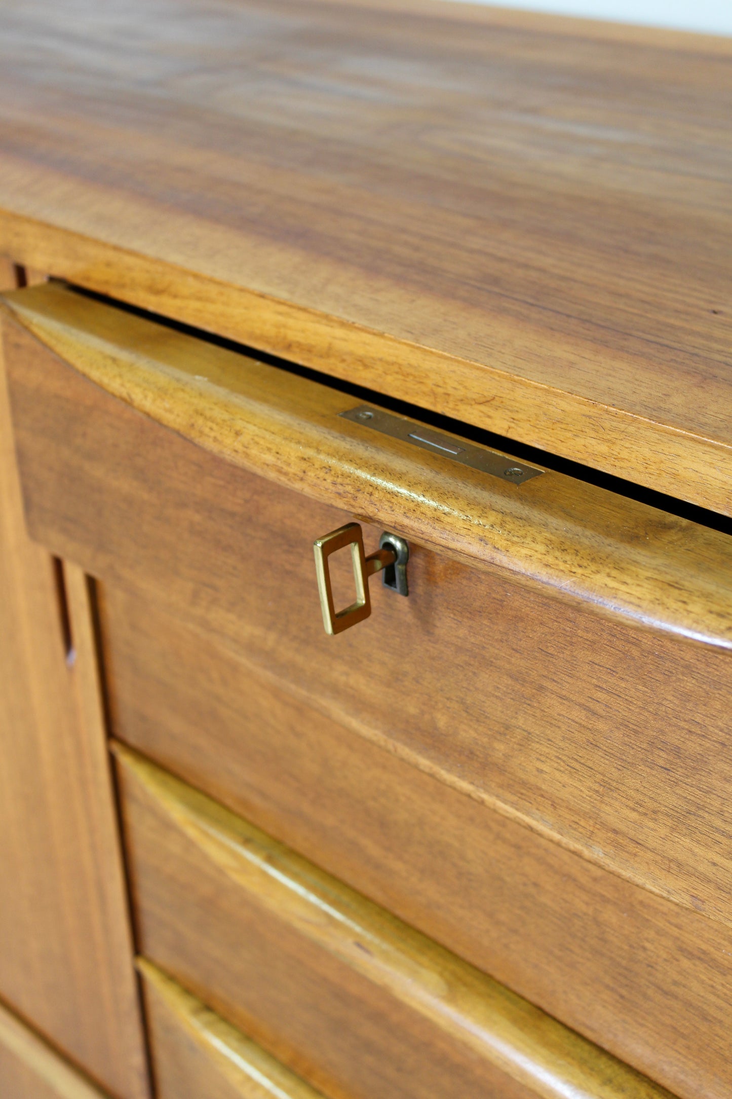 Vintage dressoir, sideboard jaren '60