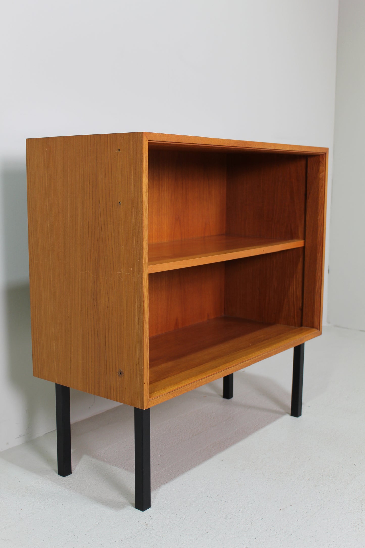 Vintage teakhouten open kastje, drankkastje - jaren '60