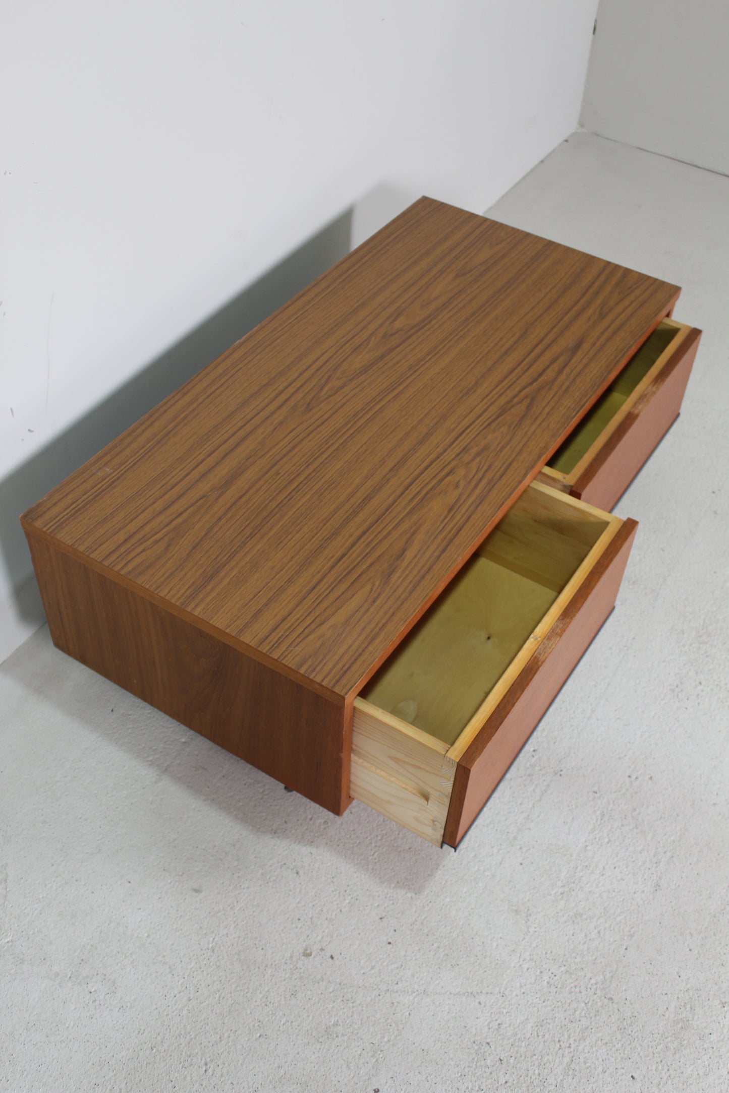 Vintage set zwevende kast, consoletafel