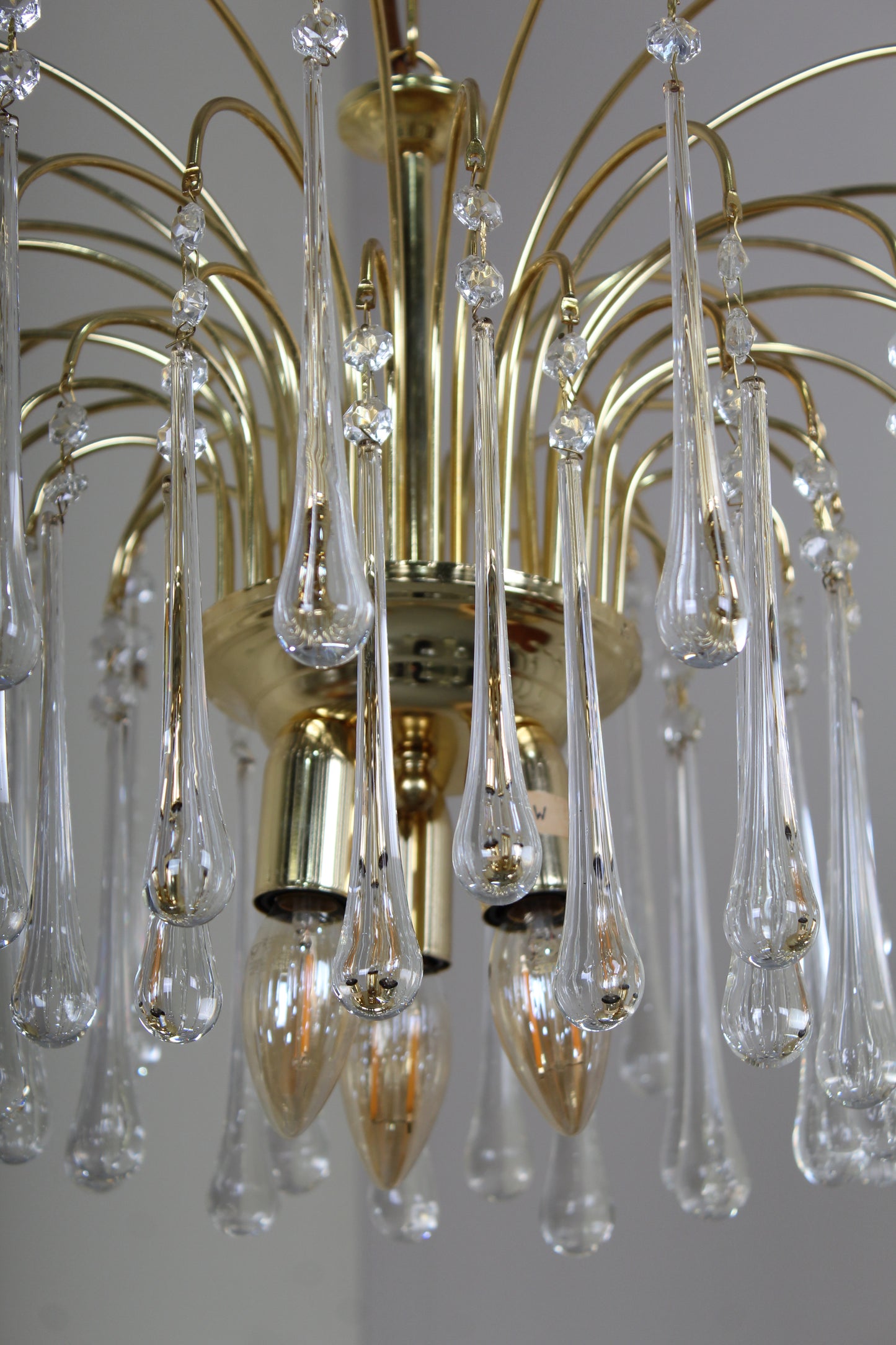 Vintage teardrop lamp transparant