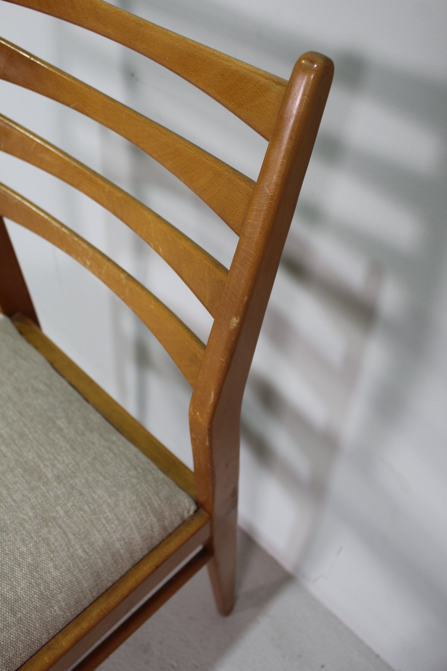 4x vintage eetkamerstoelen, beige
