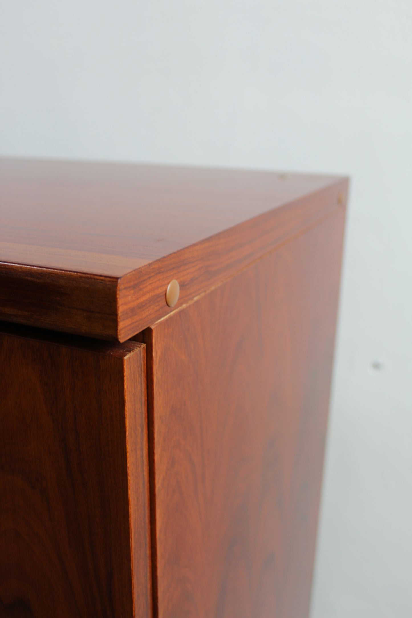 Vintage smalle kast pallisander
