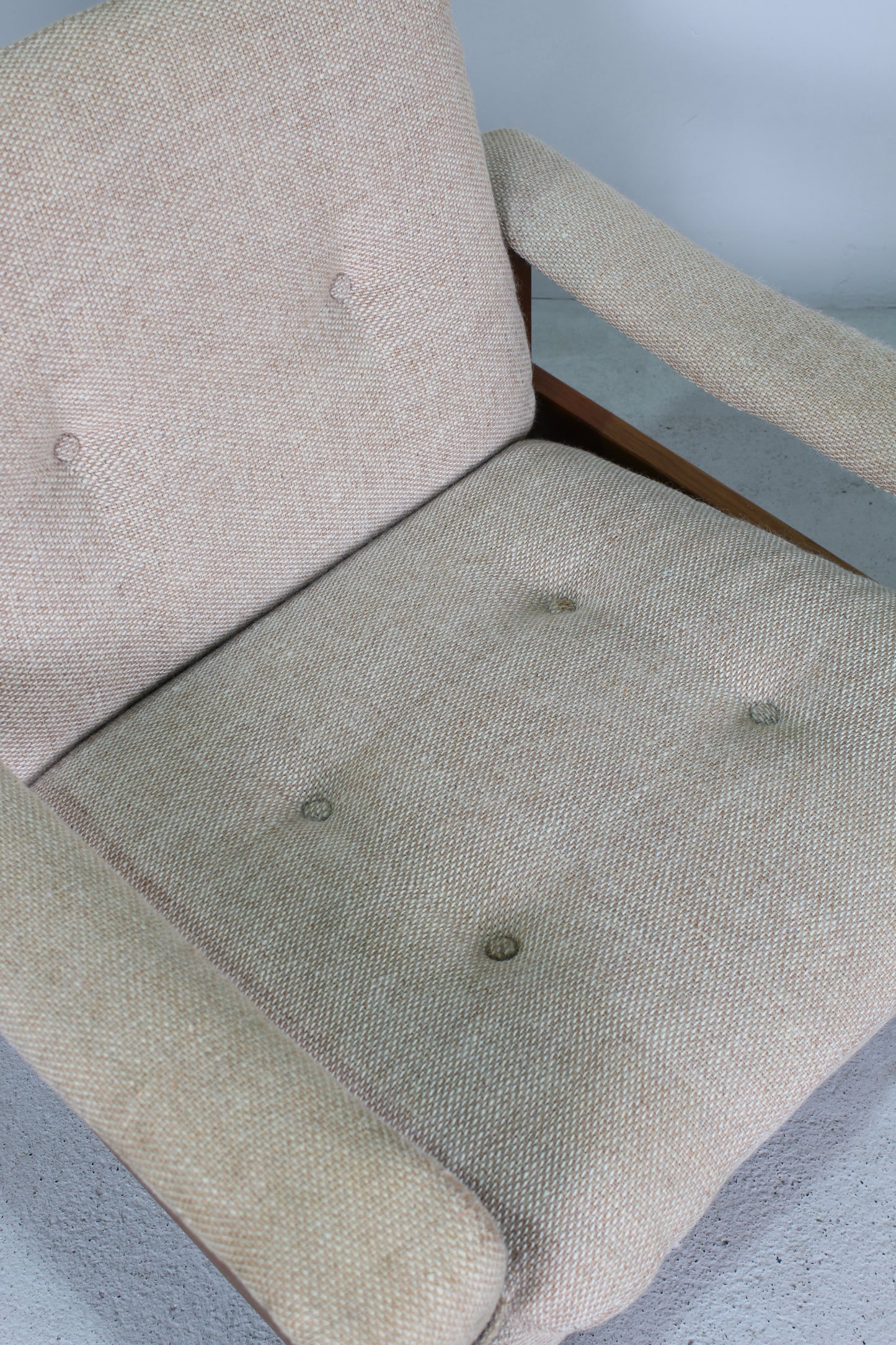 Vintage armchair, lounge chair, beige 1970s
