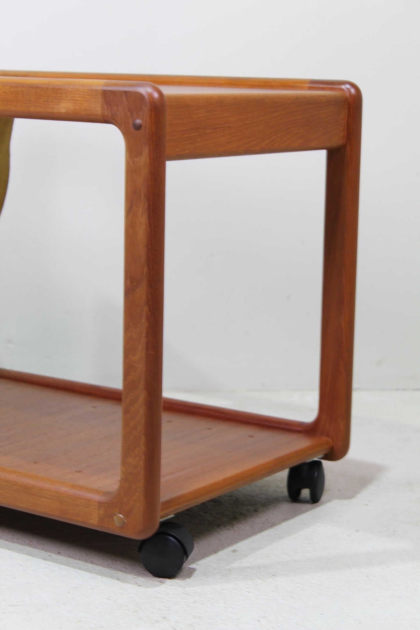 Vintage Deens design salontafel, trolley, lectuurtafel