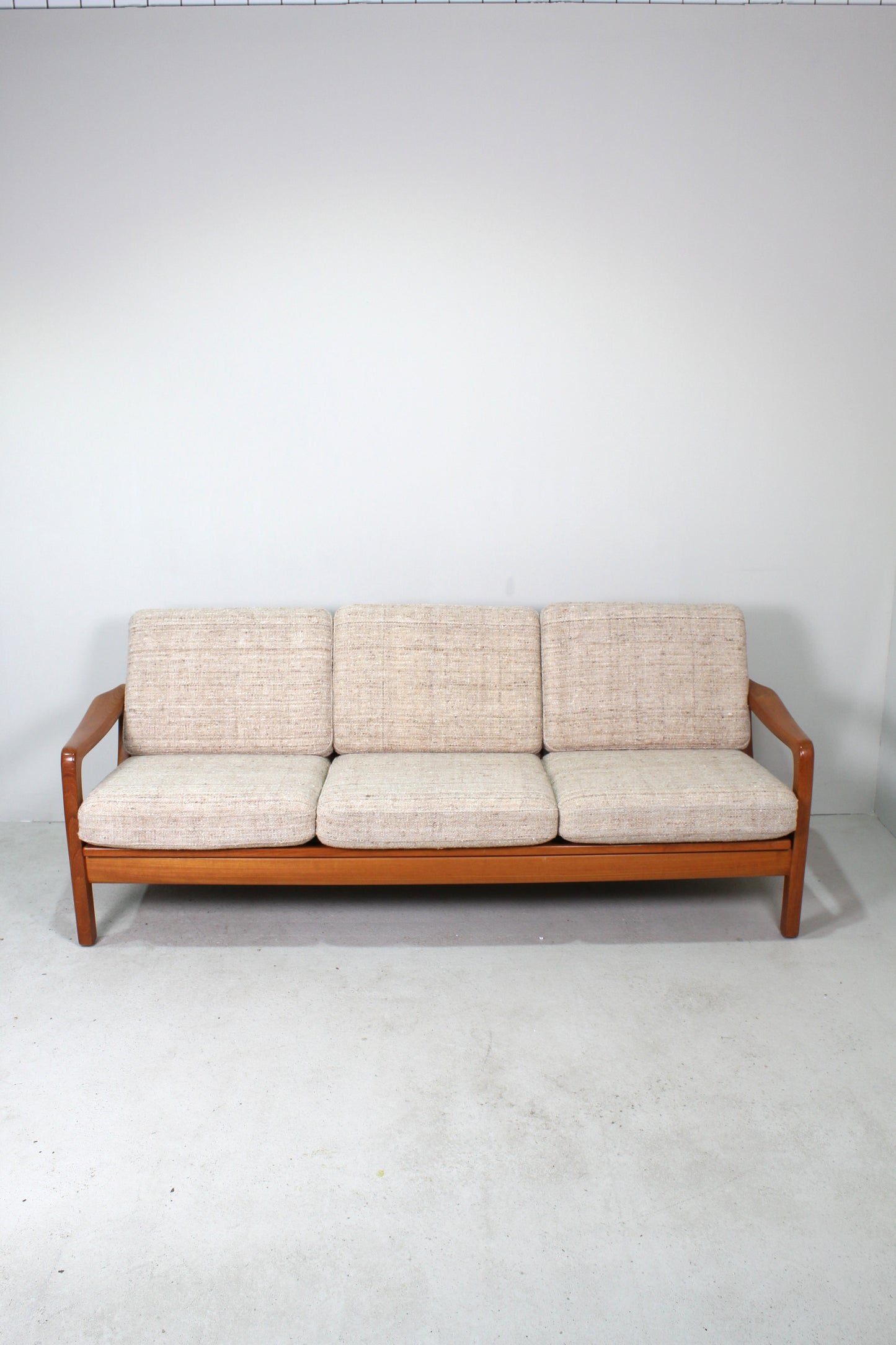 Vintage design (slaap-) bank Juul Kristensen