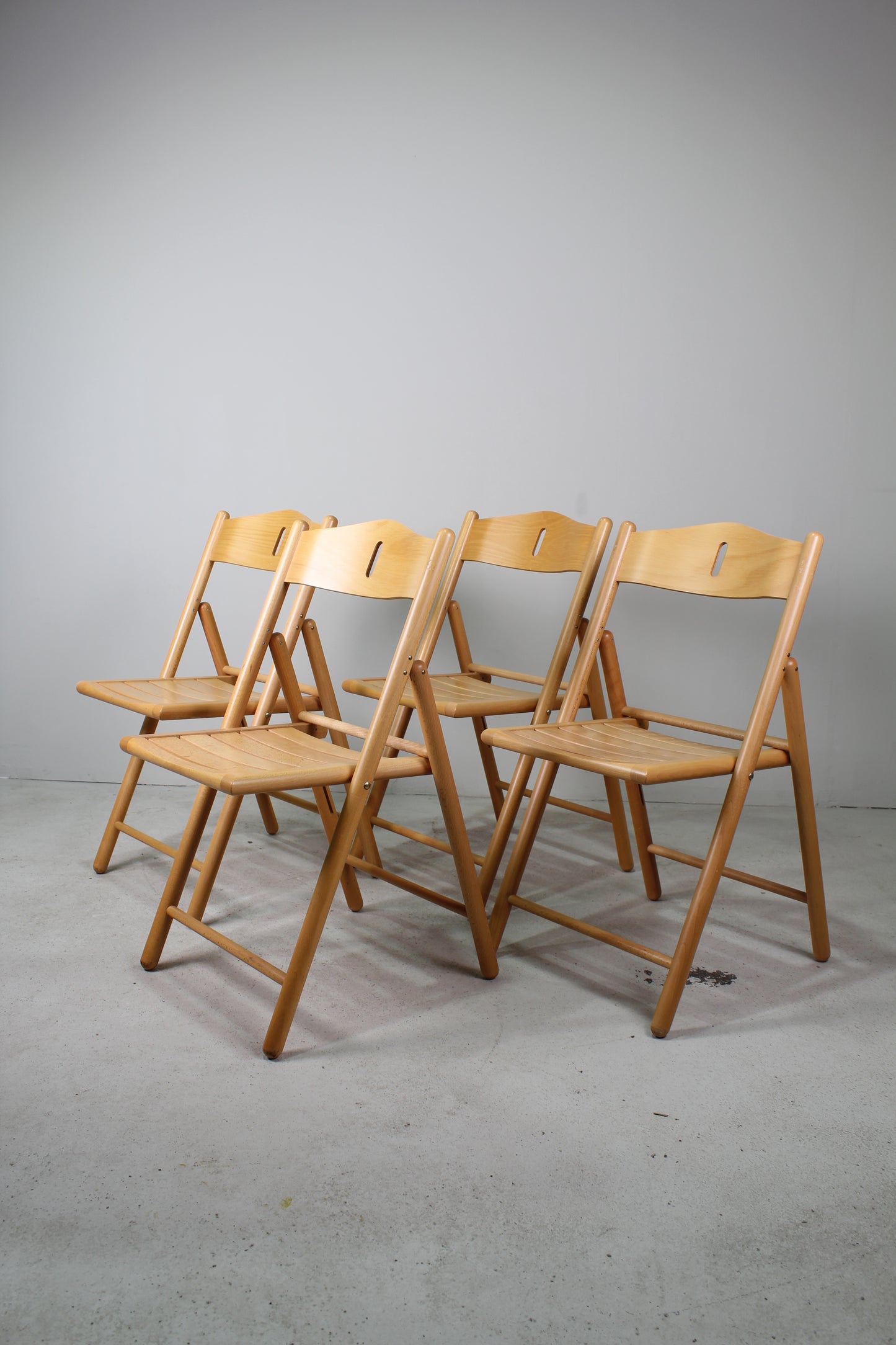 4x vintage houten klapstoelen
