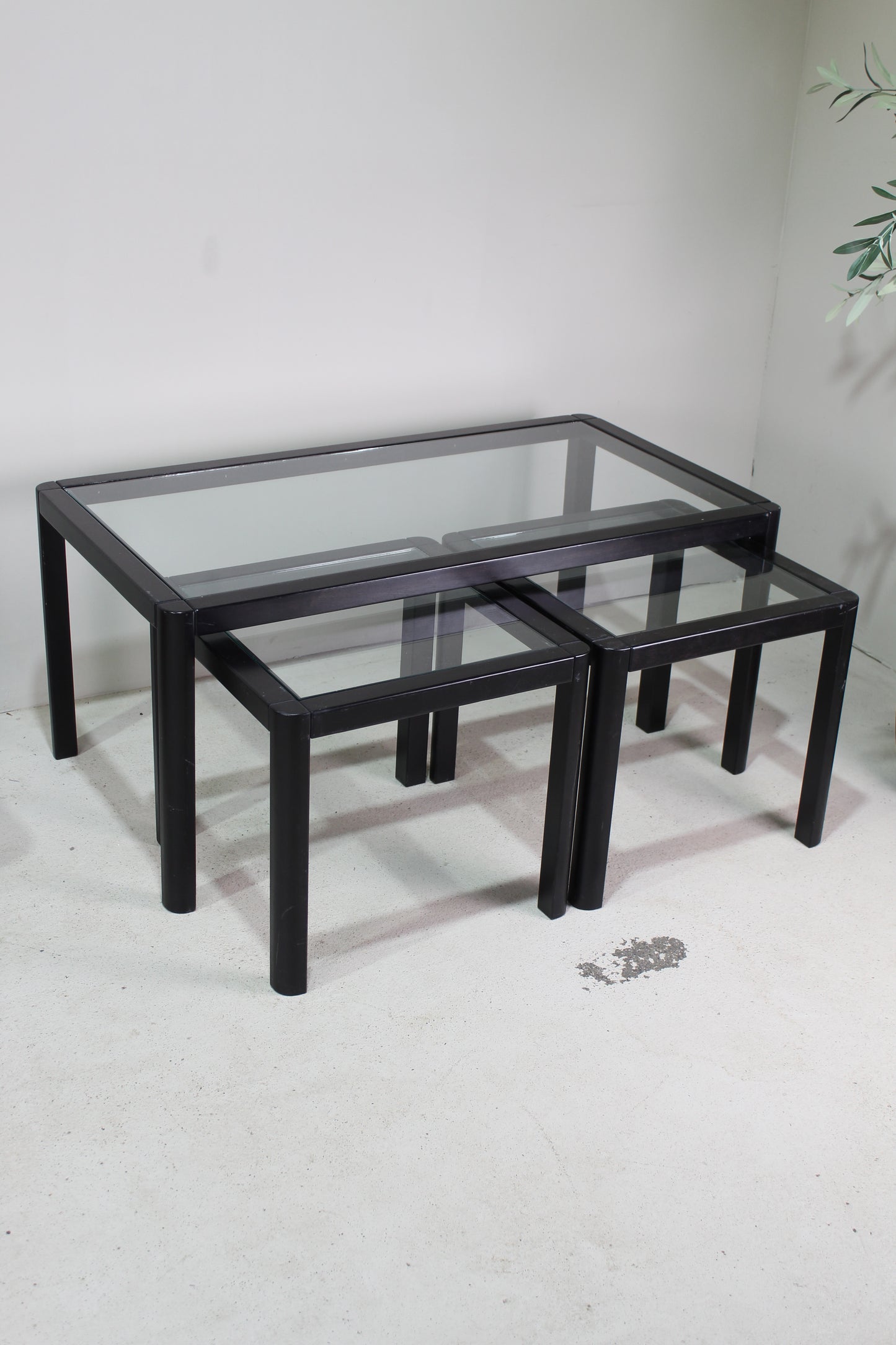 Vintage salontafel set, zwarte nesting tables