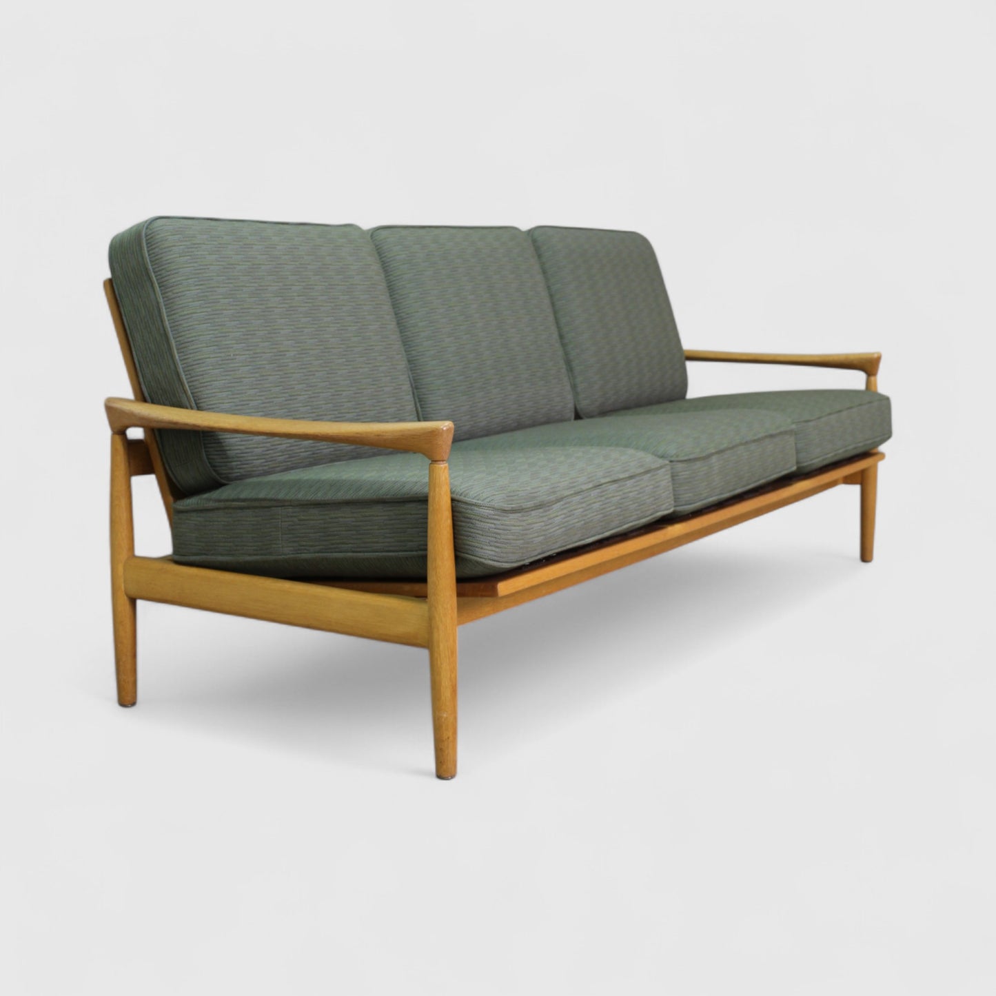 Vintage bank Erik Wørts IKEA eiken, groen