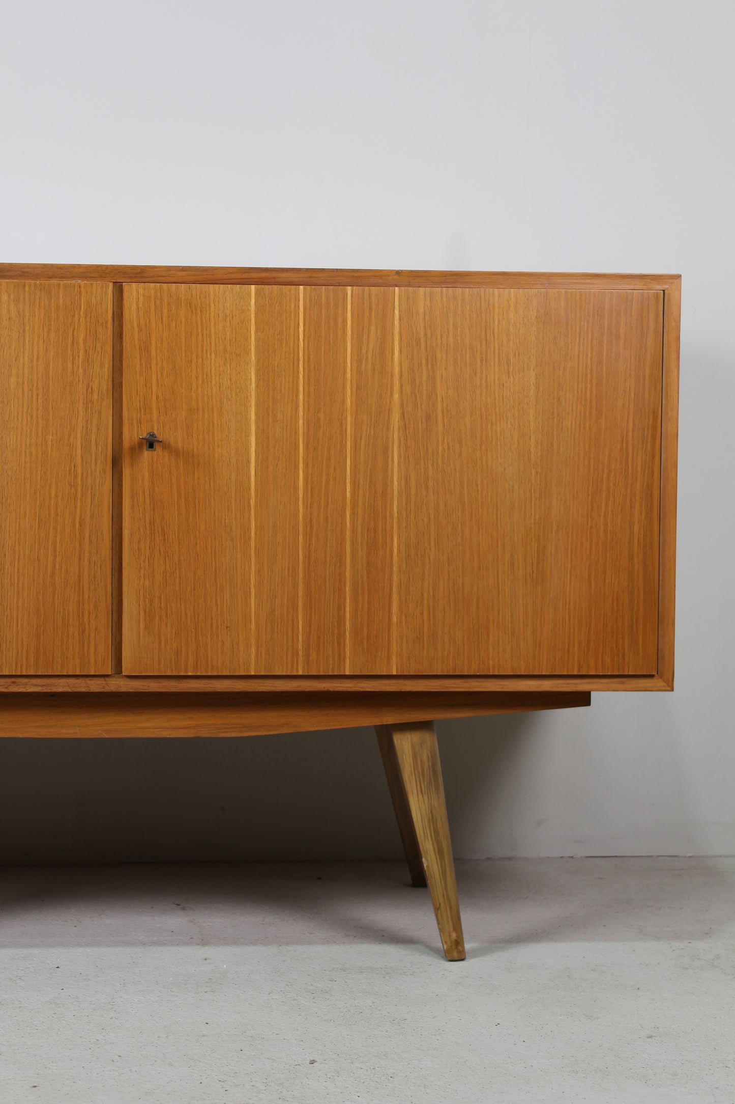 Vintage dressoir, sideboard jaren '60