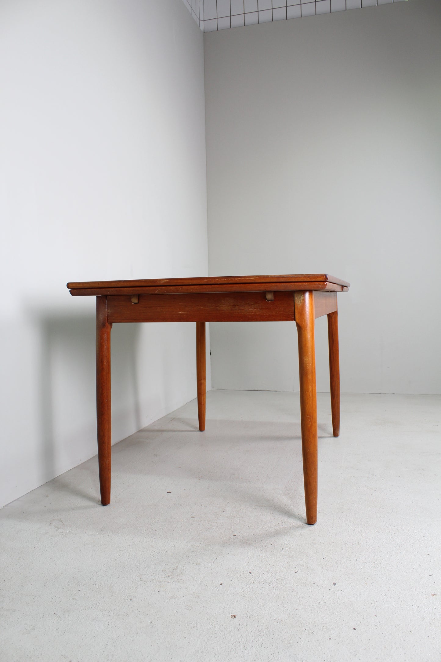 Vintage uitschuifbare eettafel jaren '60