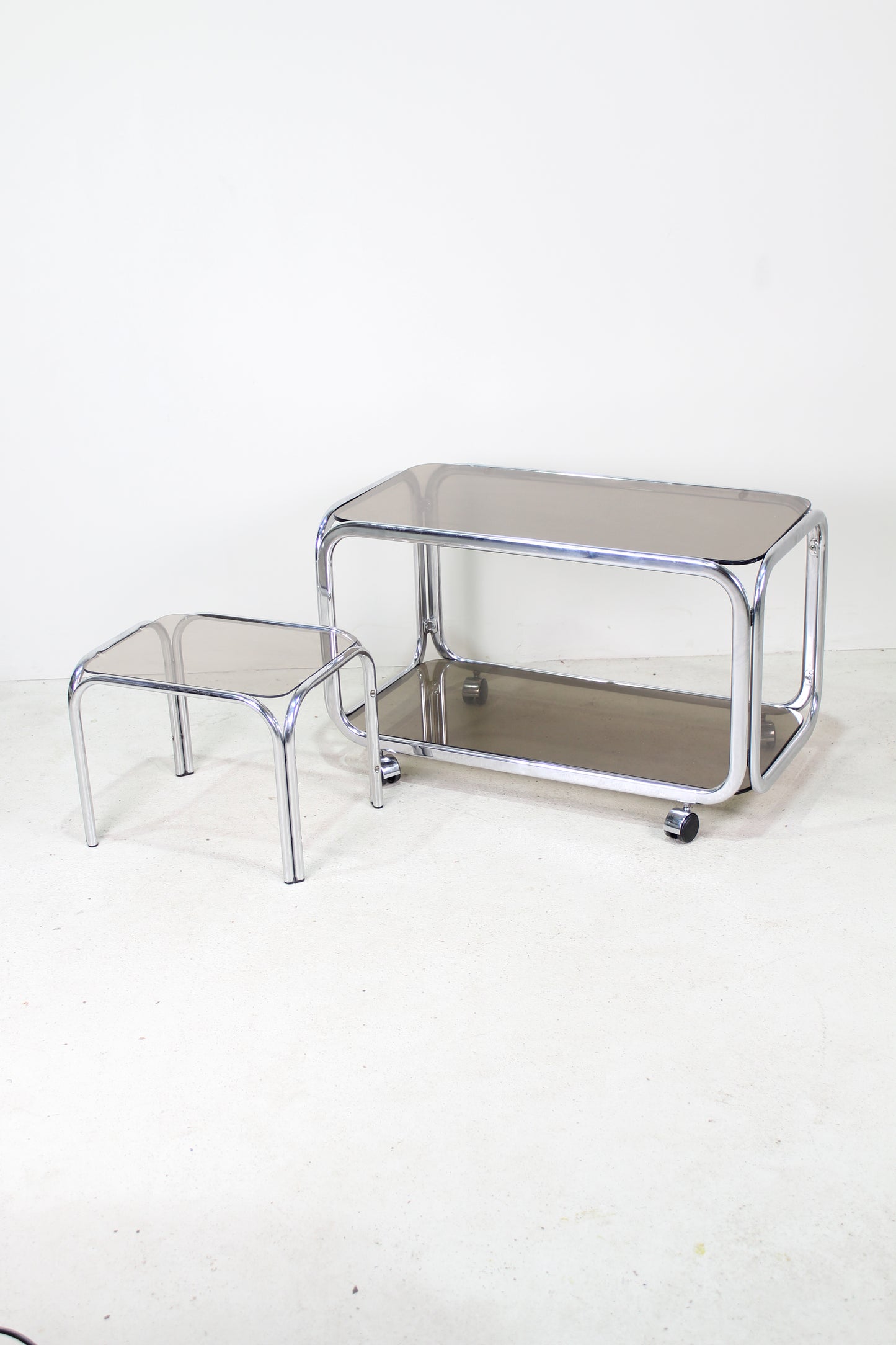Vintage salontafel rookglas chroom