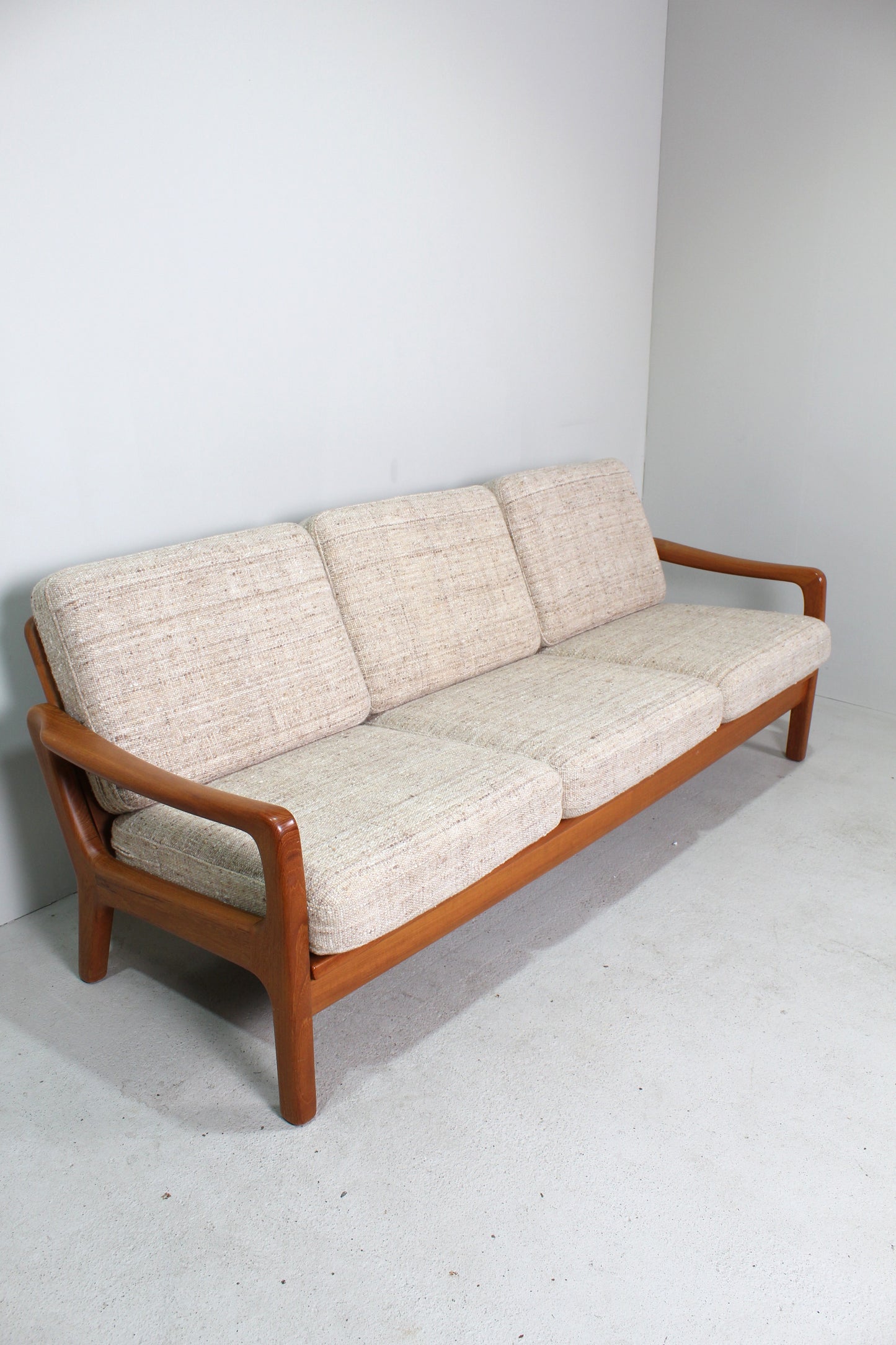 Vintage design (slaap-) bank Juul Kristensen