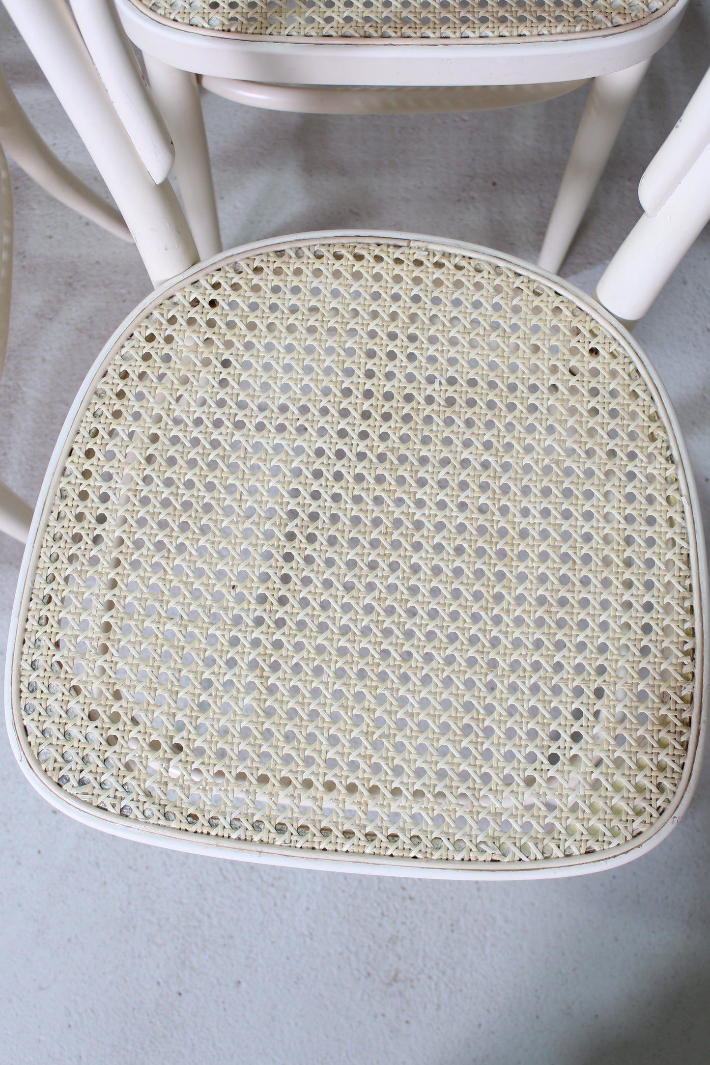 8x vintage design Thonet stoelen webbing