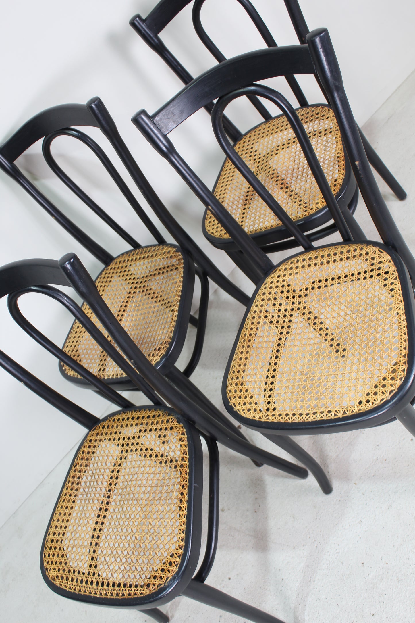 4x antieke Thonet bistrostoel No.56 jaren '20/'30 zwart