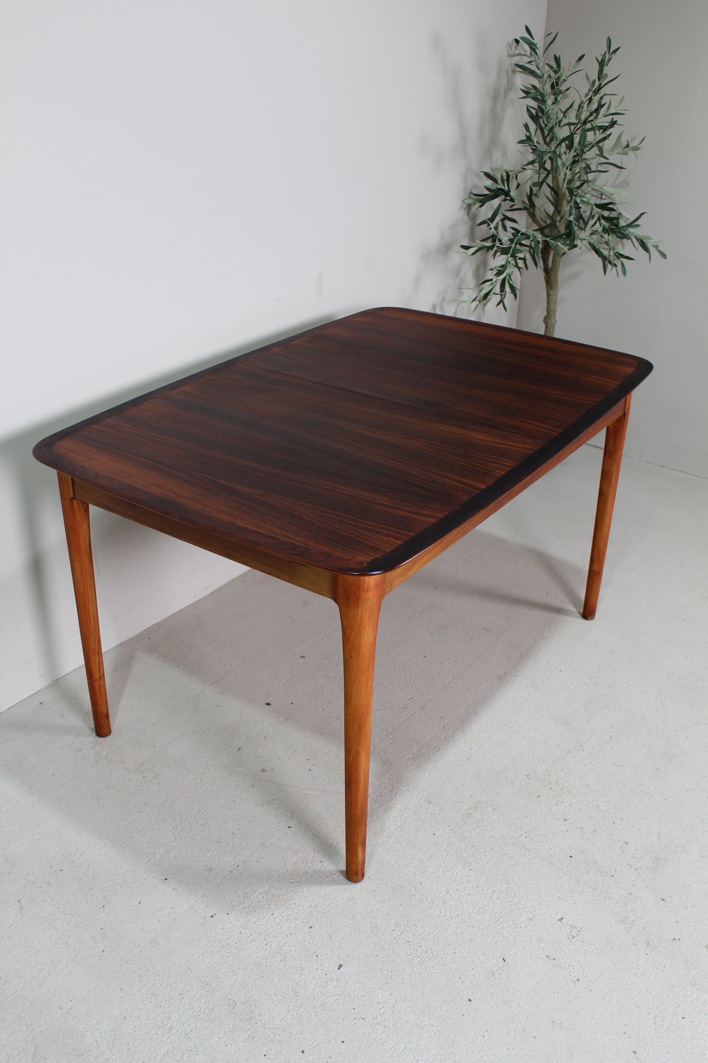 Vintage design uitschuifbare eettafel