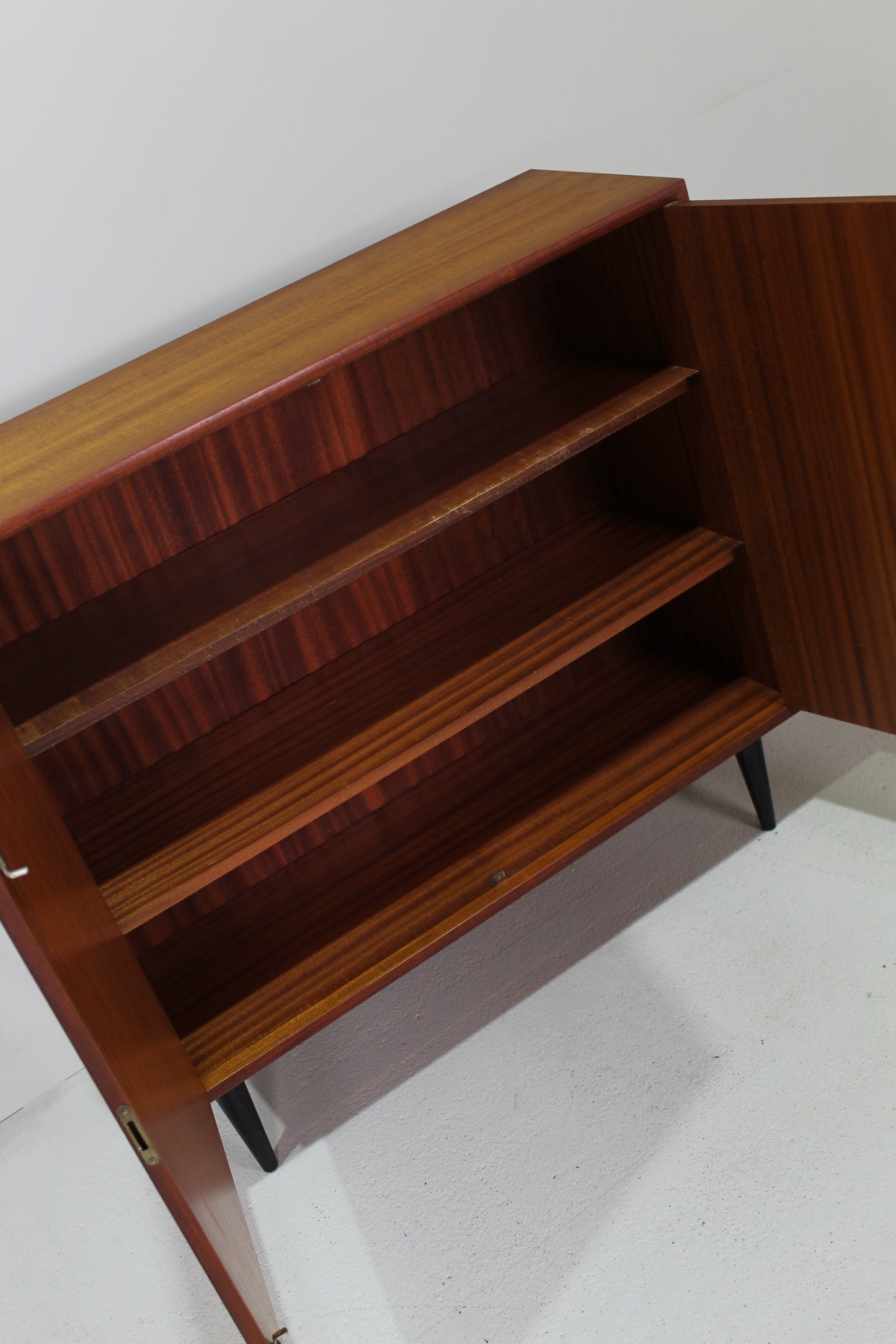 Vintage kast, highboard, spelletjeskast - jaren '60, teak