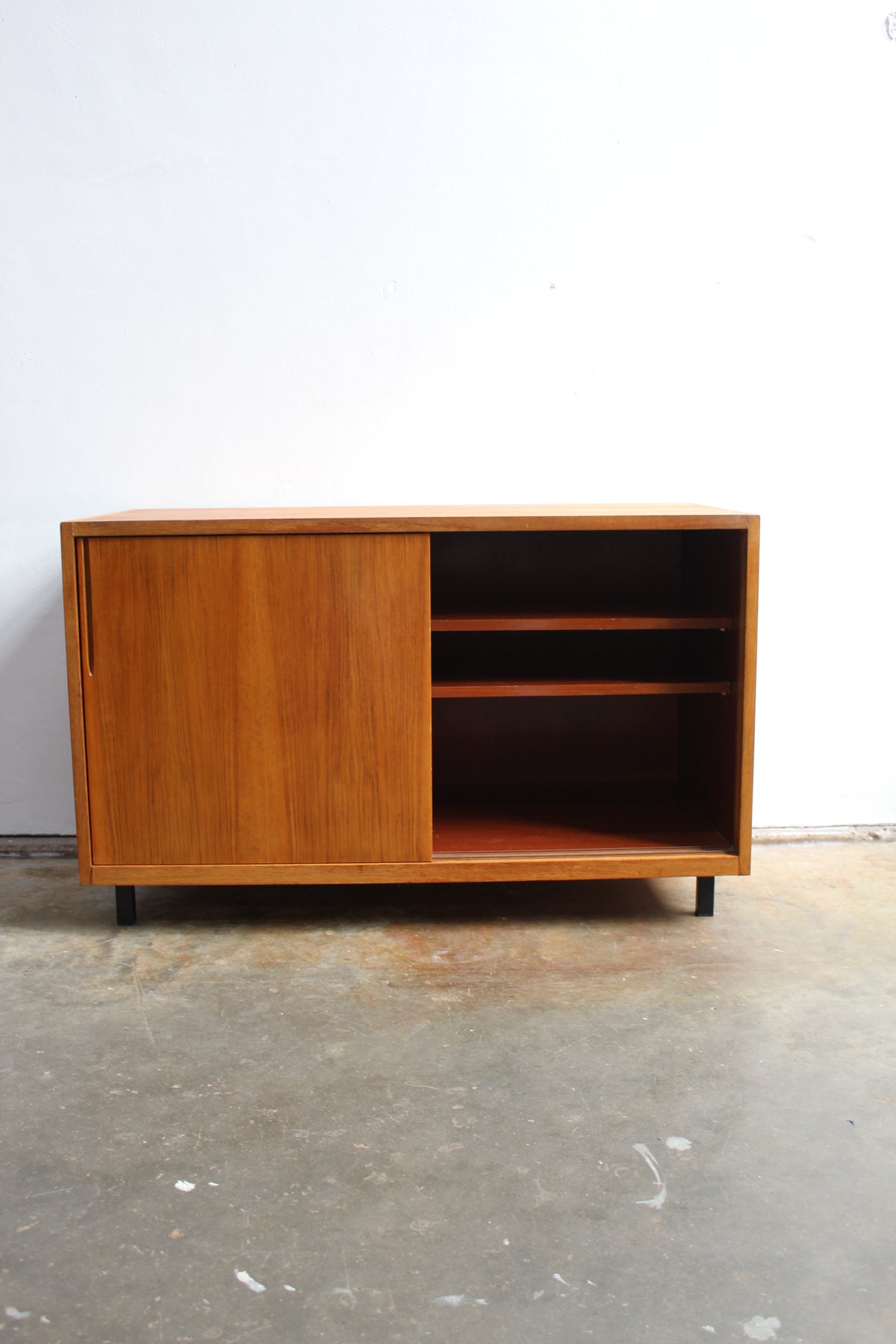 2x Vintage dressoir, kastje jaren '60