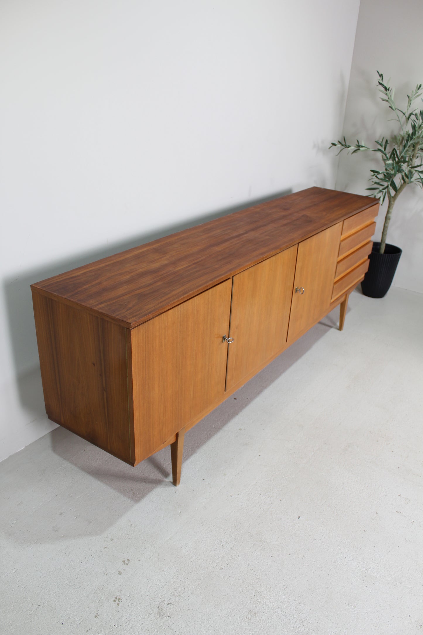 Vintage dressoir sideboard, Duitsland