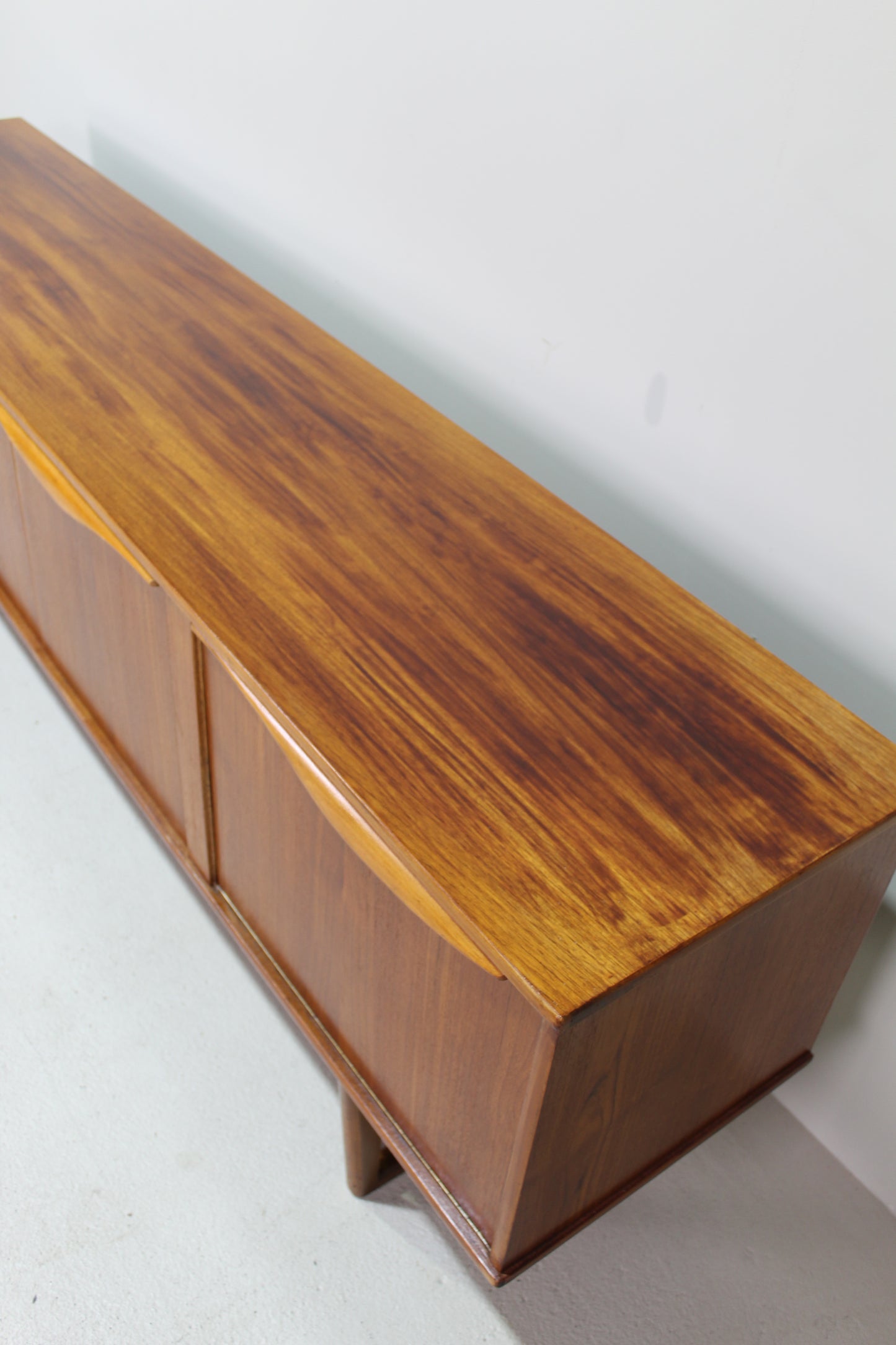 GERESERVEERD Vintage design dressoir - Stonehill, jaren '60