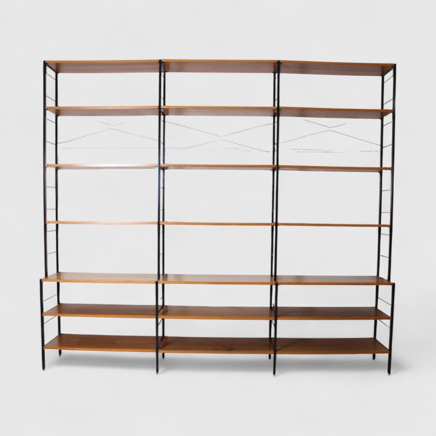 Vintage wandsysteem, stellingkast